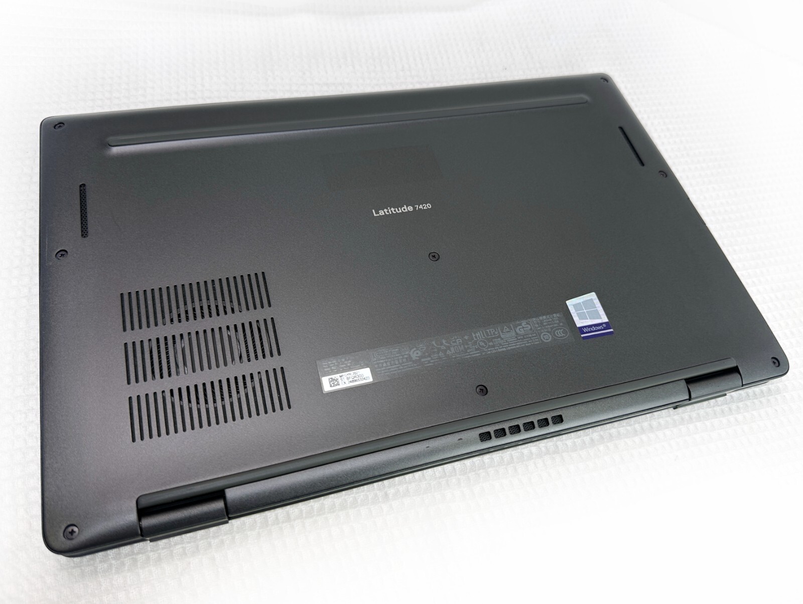 Dell Latitude 7420 14″ Laptop i5-11th Gen-16GB Ram-NEW 1TB NVME SSD, Win11P -$20