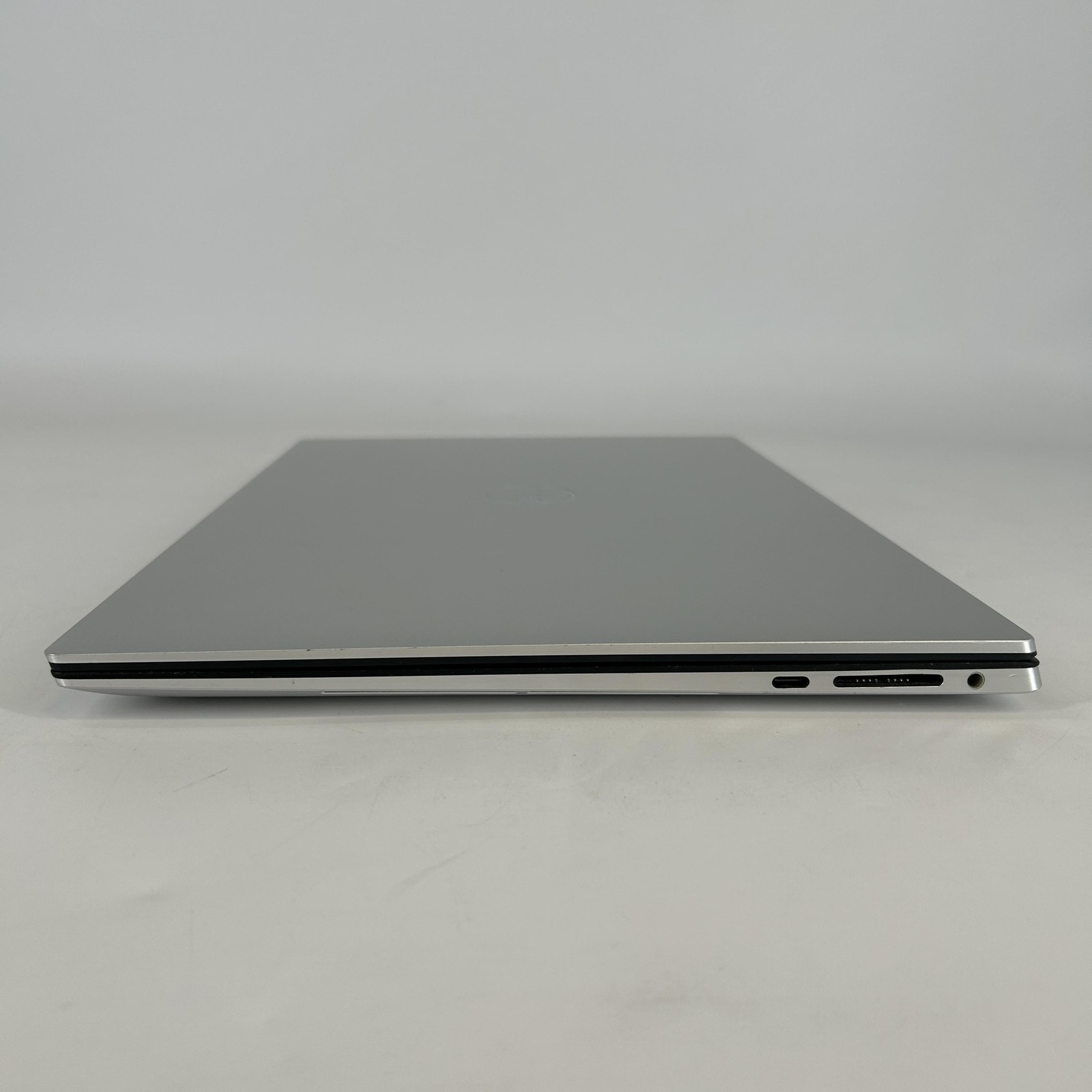 Dell XPS 15 9510 FHD+ i9-11900H 2.50GHz 16GB 1TB SSD RTX 3050 Ti Very Good