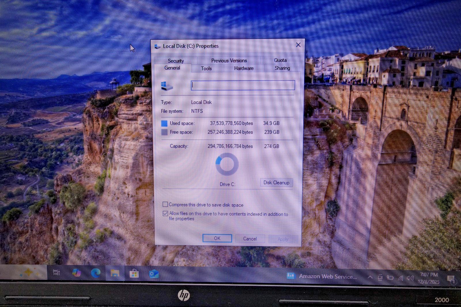HP 2000-486DX AMD E450 1.65Ghz 8GB Ram, 300GB HD, Windows 10Pro
