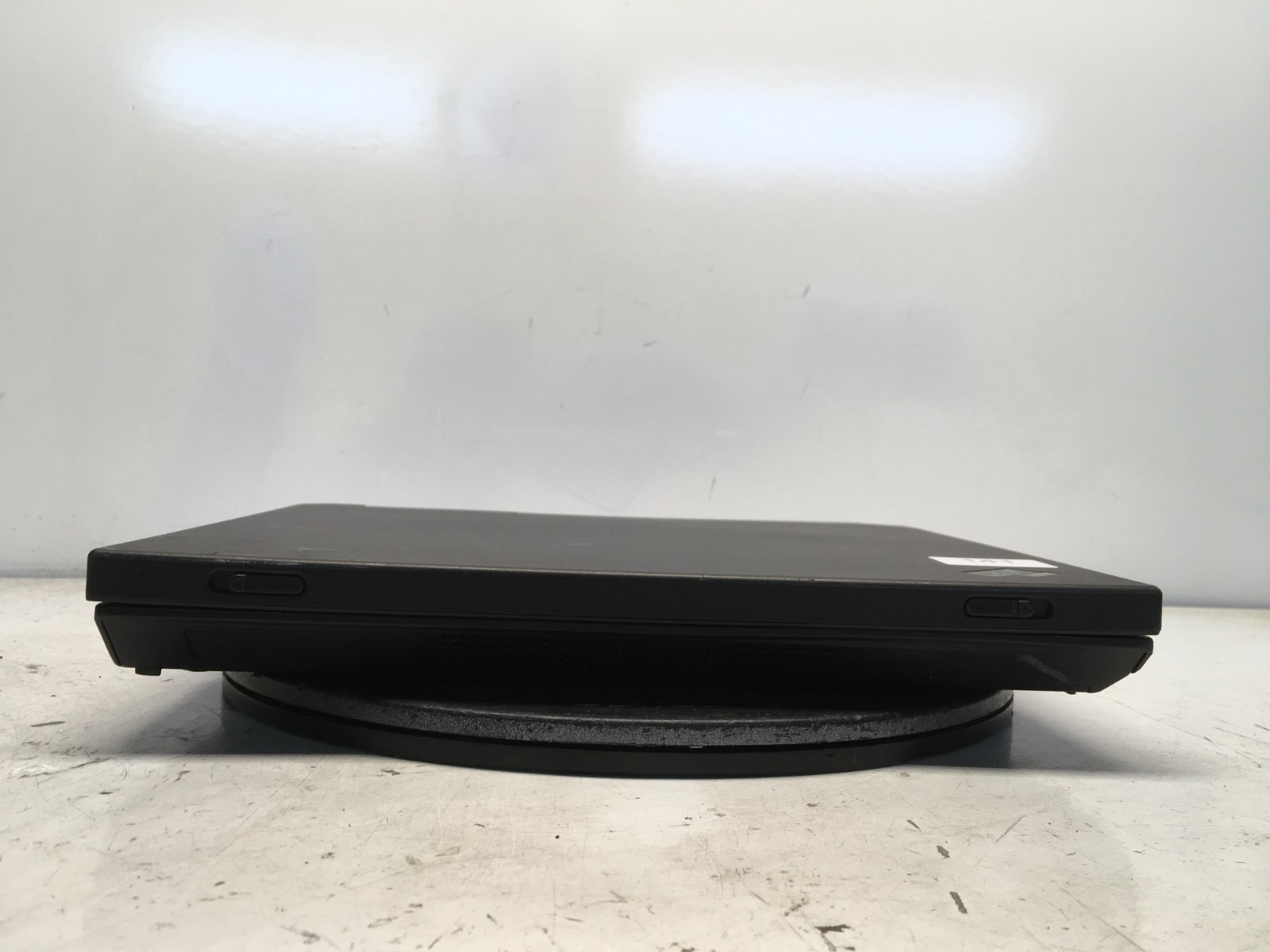 IBM ThinkPad R32 Intel Mobile Pentium 4-M 1.6GHz 256 MB NO HDD