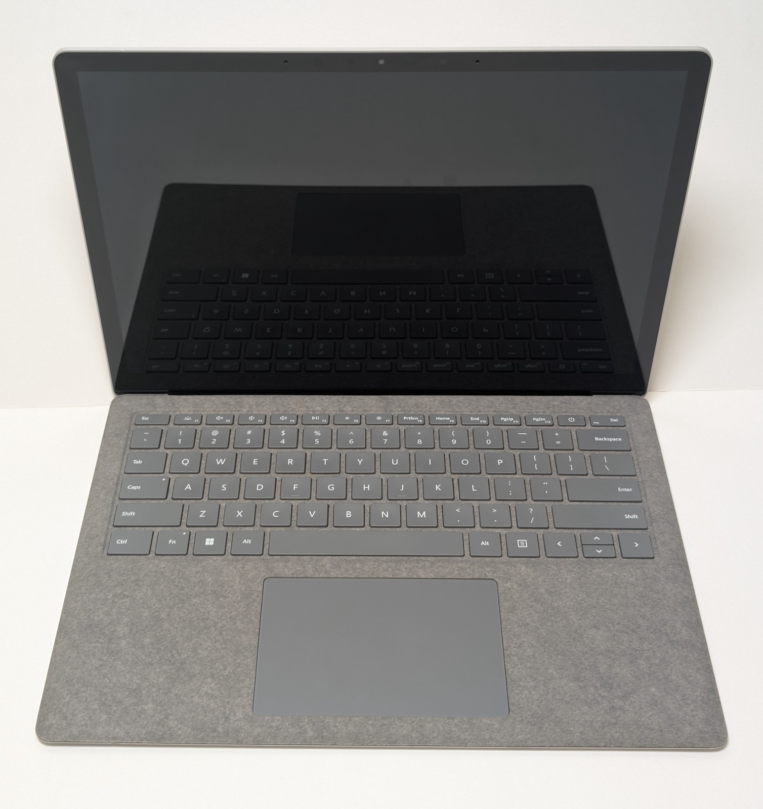 Microsoft Surface Laptop 4 1958 Ryzen 5/8GB-256GB SSD/Radeon Graphics Win11~957~