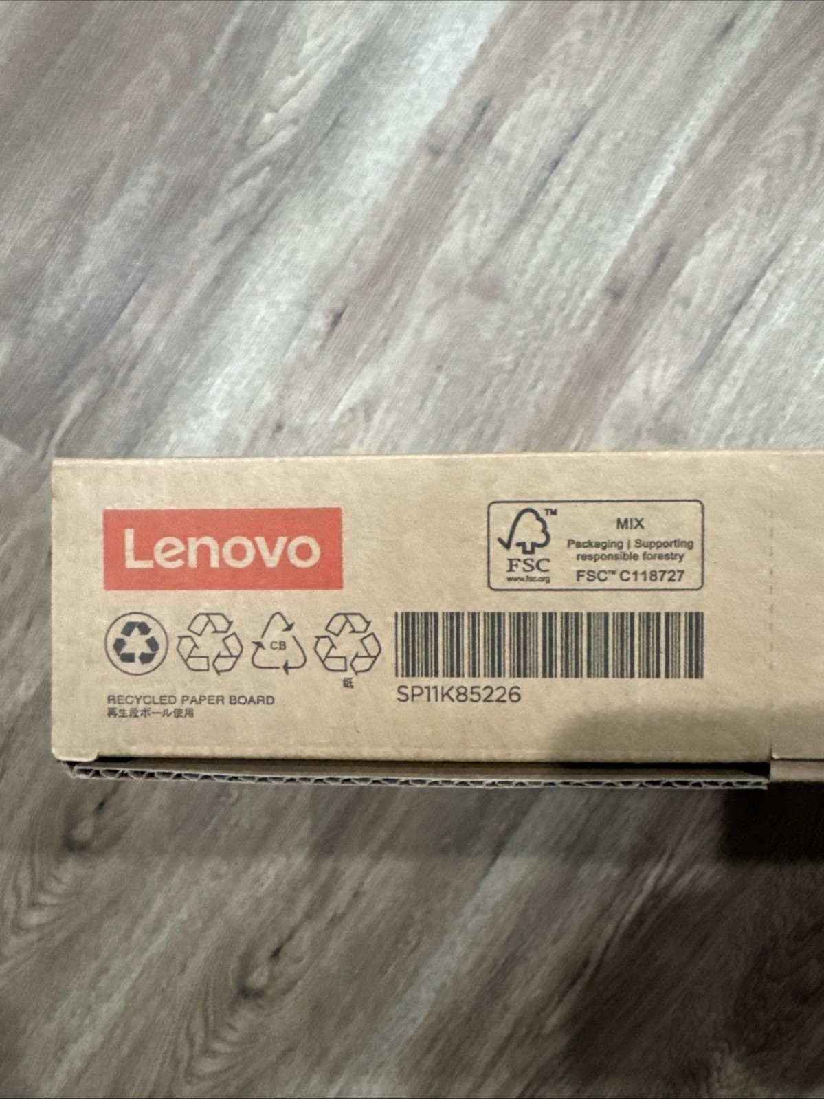 Lenovo IdeaPad Slim 3 15.6 5825U AMD Radeon 16GB 512GB 15.6″ LCD Touch FHD 3Cell