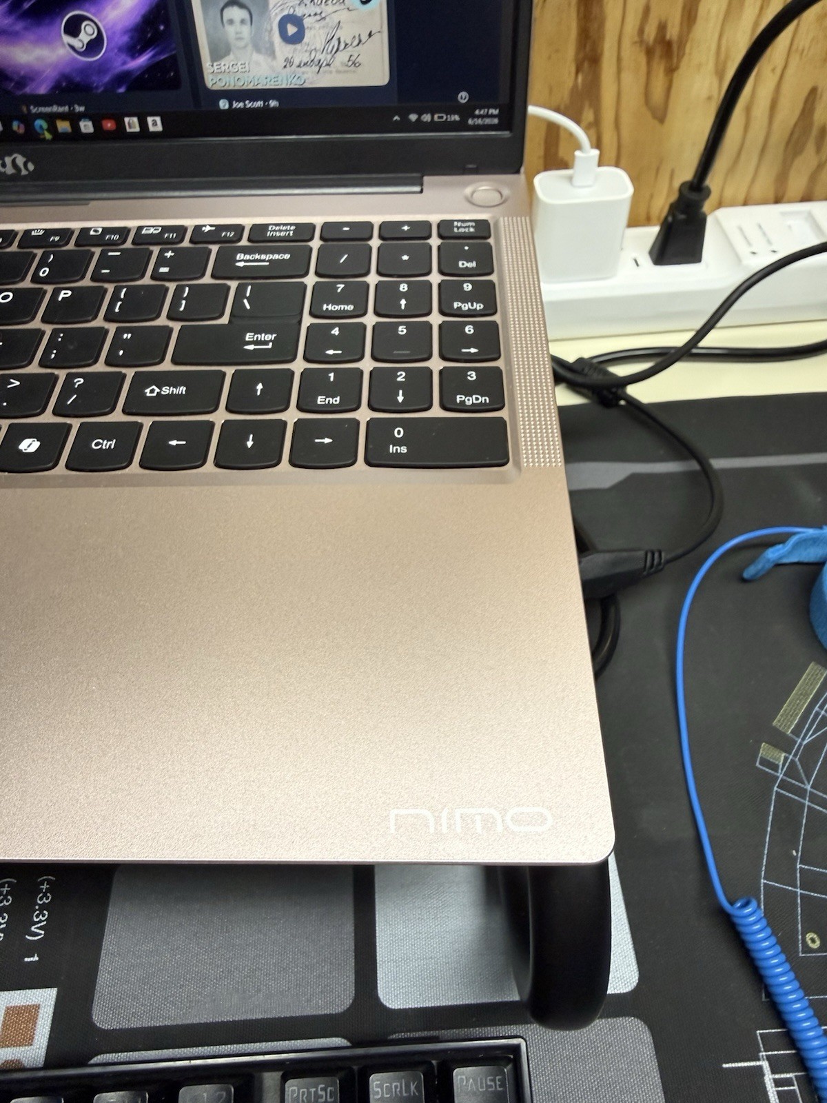 Nimo N155L 15.6″ Ryzen 7 6800H 32GB DDR5 1TB SSD Windows 11 Home