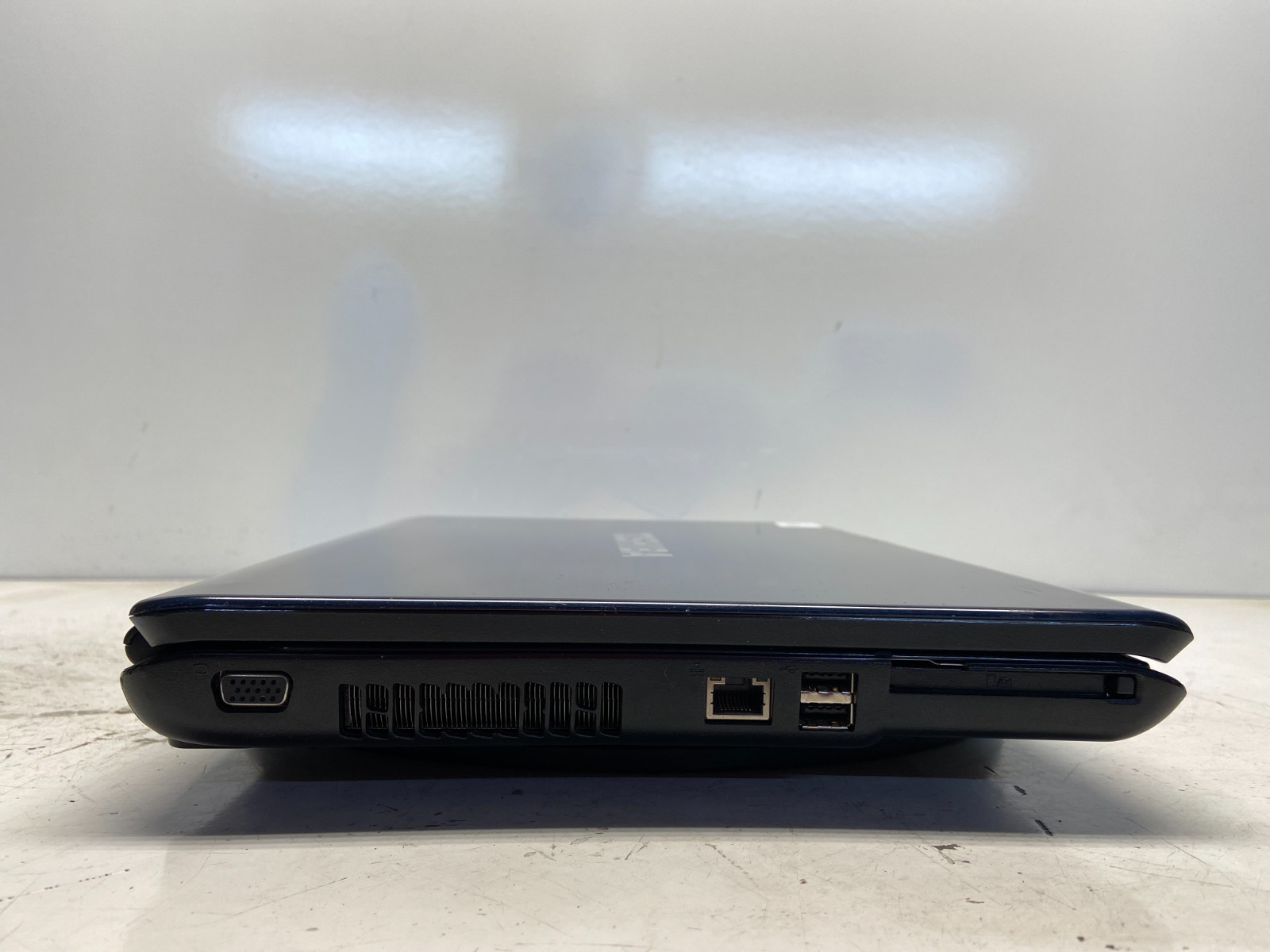 Toshiba Satellite L305D-S5934 AMD Turion X2 RM-70 2GHz 1 GB NO HDD