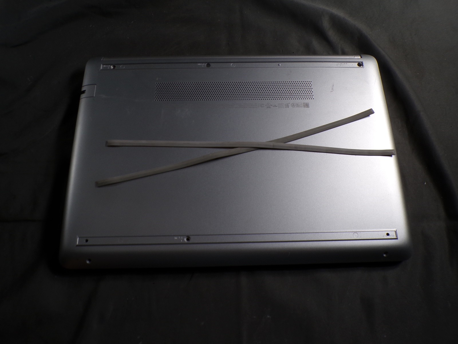 HP LAPTOP 14-DK0XXX AND A9-9425 R5 4GB RAM **NO HD/ NO CADDIE/ NO OS/ NO CHARGER