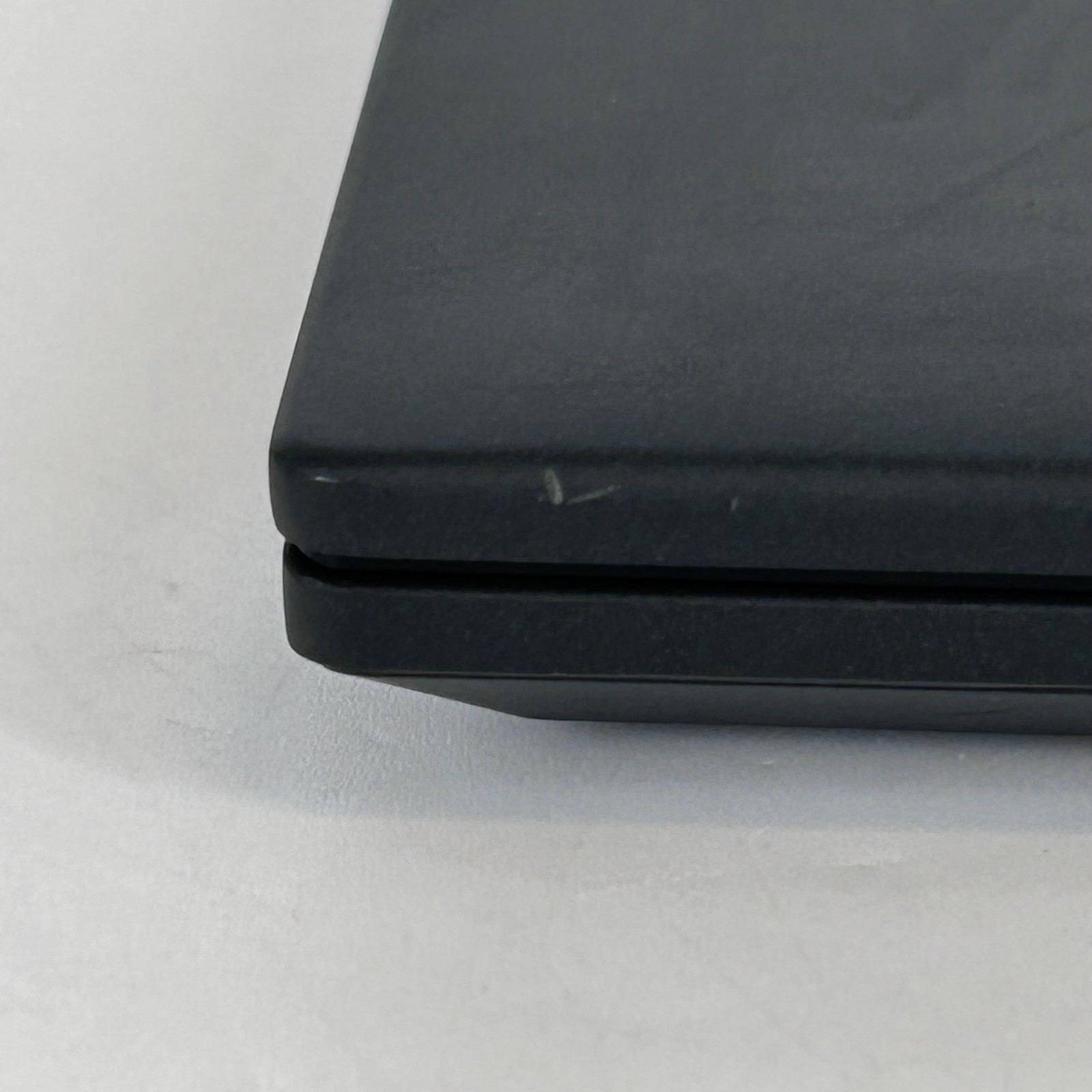 Lenovo ThinkPad P14s Gen 4 QHD+ 3.3 GHz Ryzen 7 PRO 7840U 64GB 1TB SSD Good