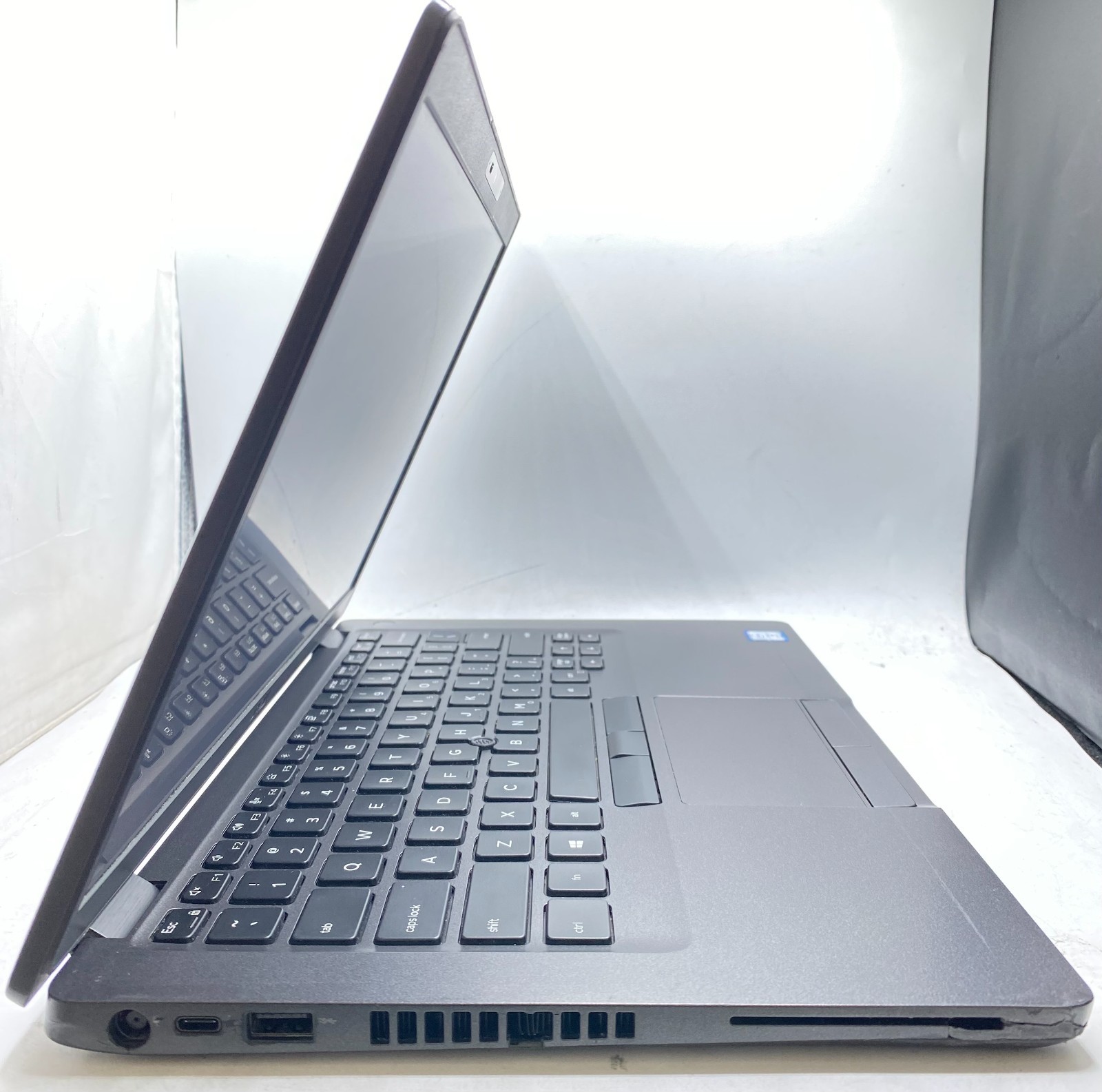 Dell Latitude 5400 Laptop 14″ Touch Intel Core i7-8665U 1.90GHz 16GB RAM 256GB