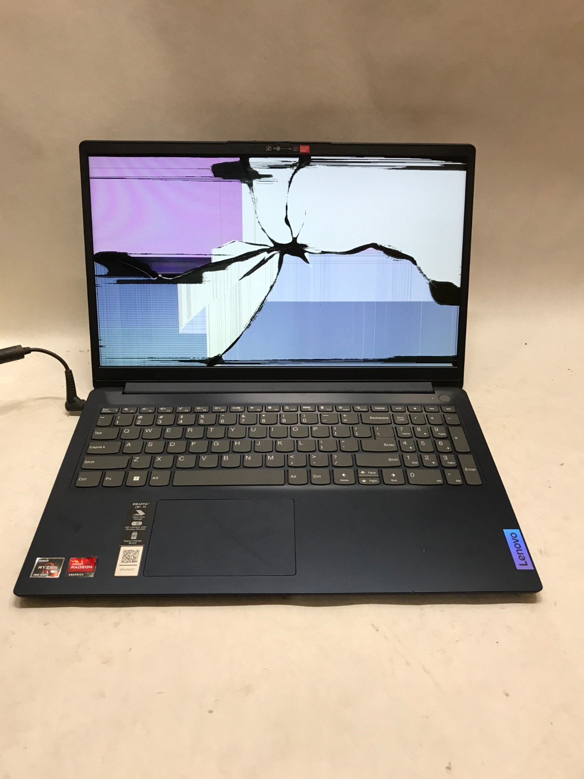 Lenovo IdeaPad 1 15AMN7 15″ Ryzen 3 7000 Series NO RAM NO SSD/OS For Parts – DW