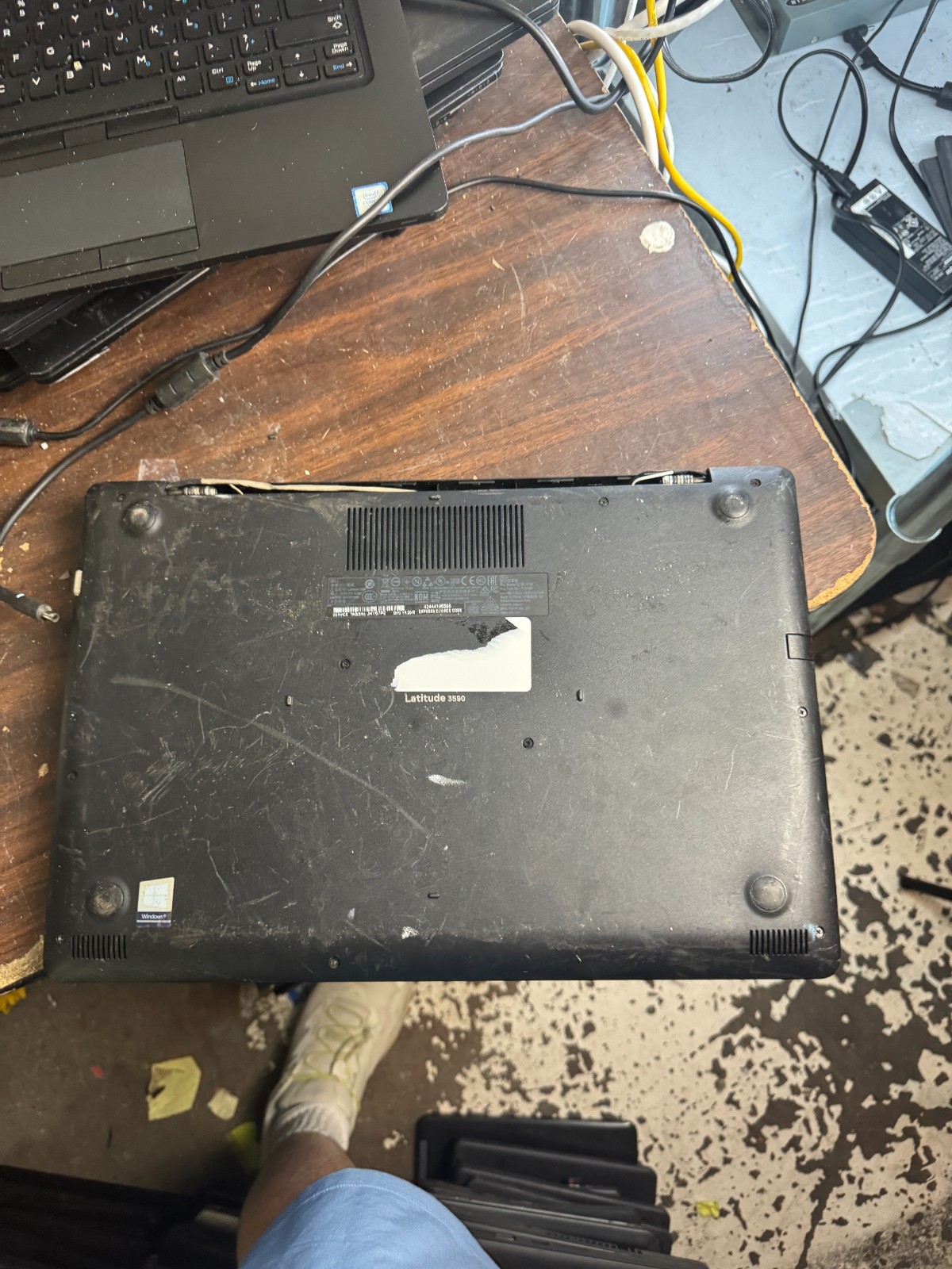 Dell Latitude 3590 Core I5 8th Gen Laptop for Parts/Repair # 5613