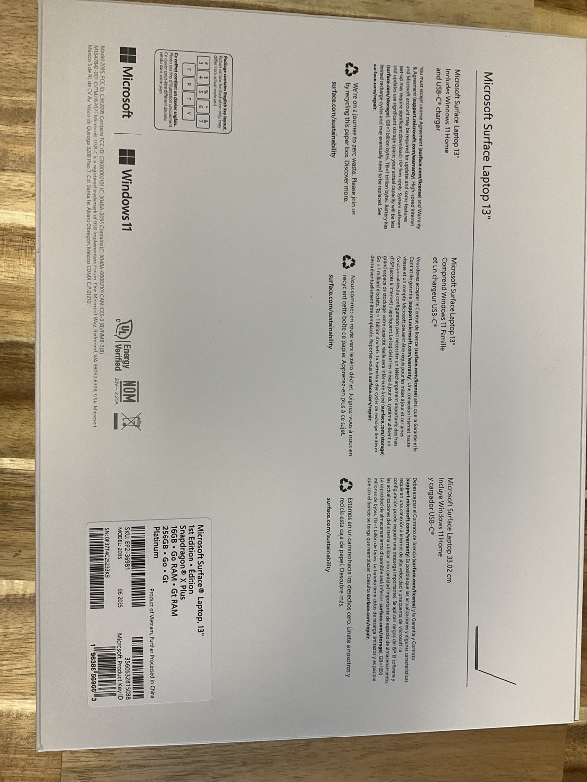 Microsoft Surface Laptop Copilot+PC 13 8GB/256GB/Platinum E97