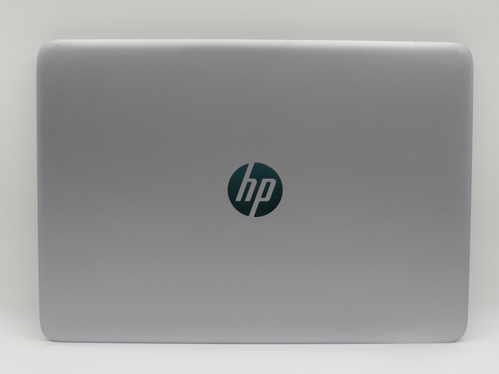 HP EliteBook 840 G3 i5-6300U @ 2.4GHz 8GB DDR4 14″ 256GB SSD No OS/Batt