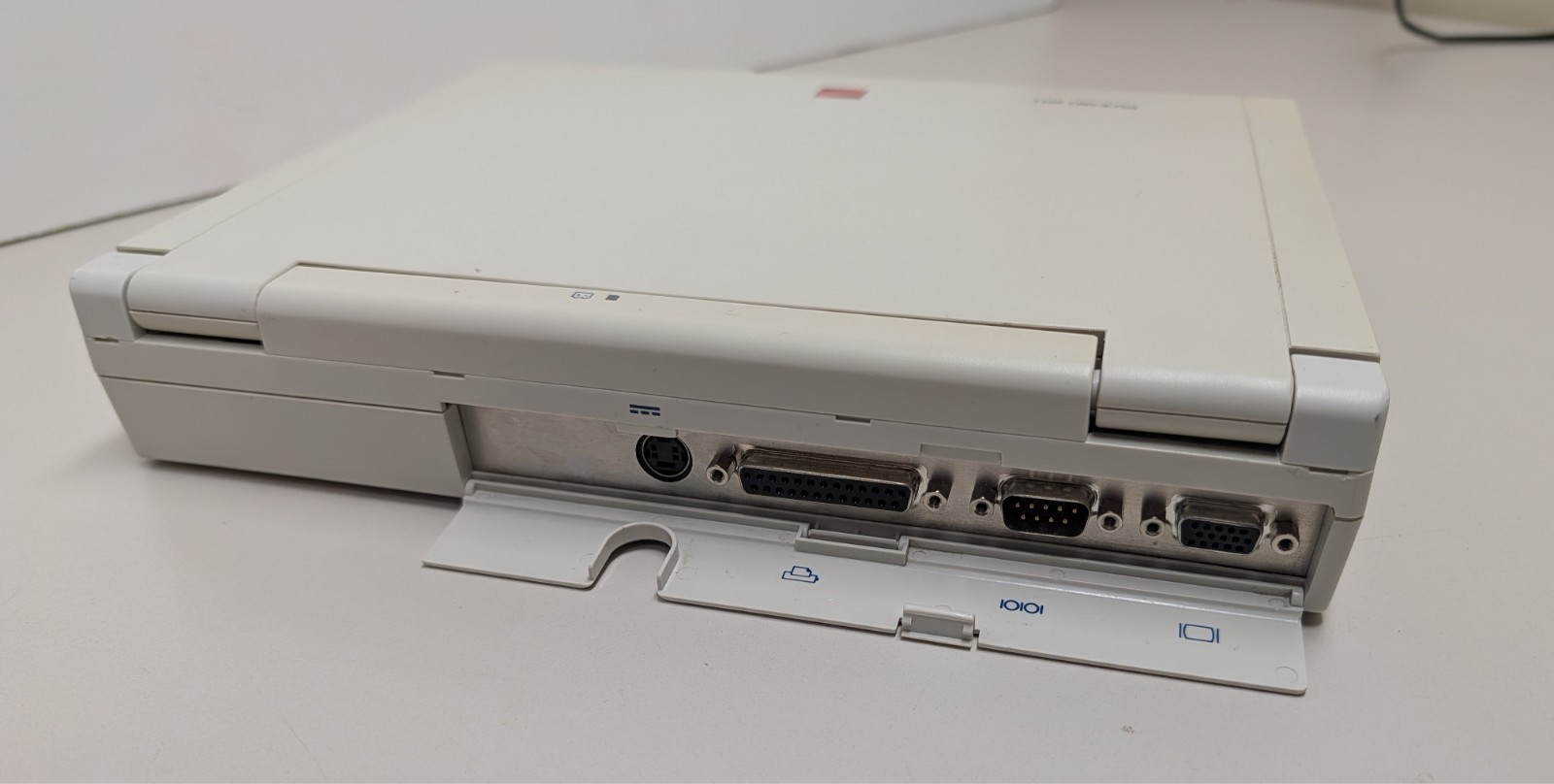 VINTAGE UNTESTED AS-IS Packard Bell Statesman Plus 810415 Laptop *For Parts*
