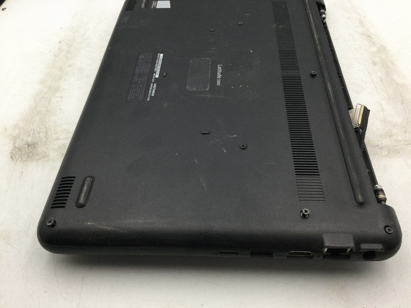 DELL LATITUDE 3380 – FOR PARTS – MISSING PARTS – INTEL I5 -READ DESCRIPTION-BB