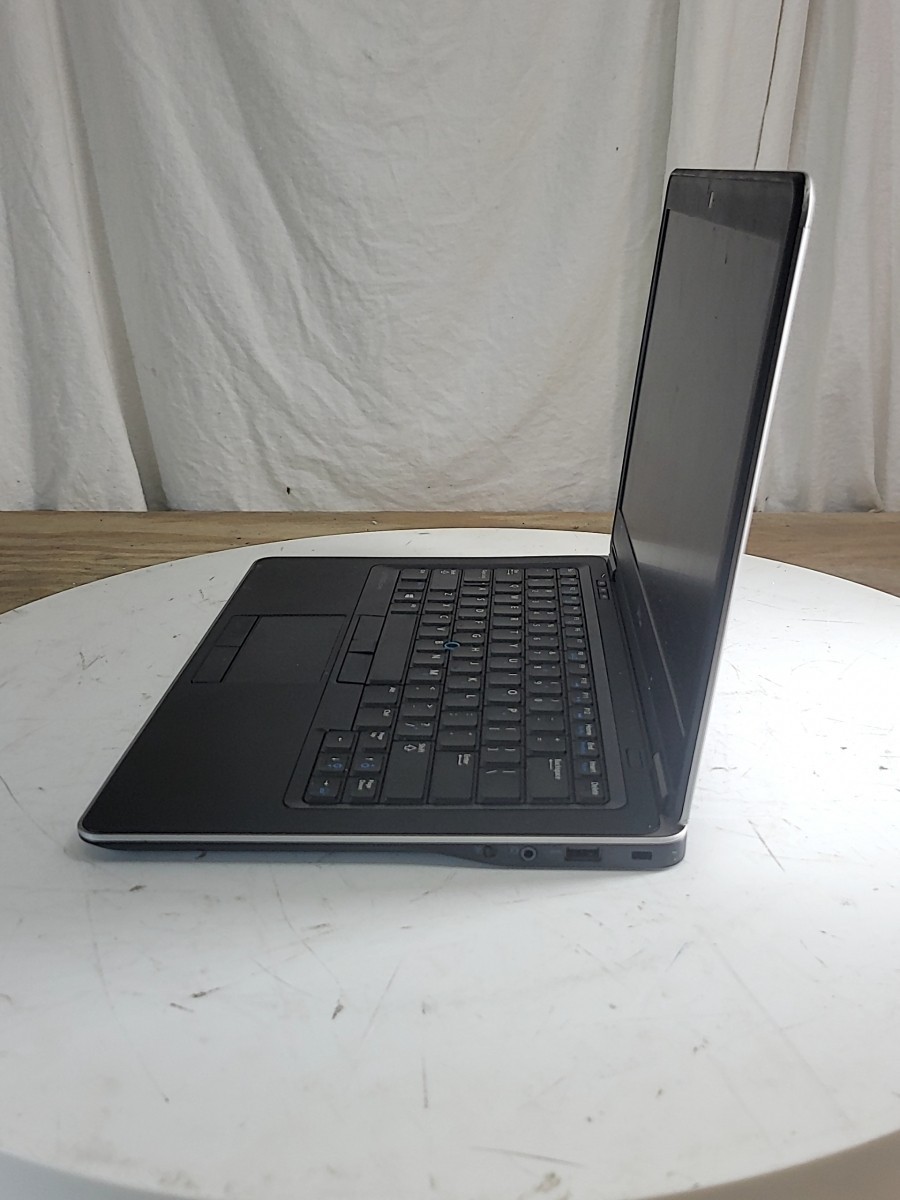 DELL LATITUDE E7440 Laptop Intel Core I5-4310U 8GB SEE NOTES