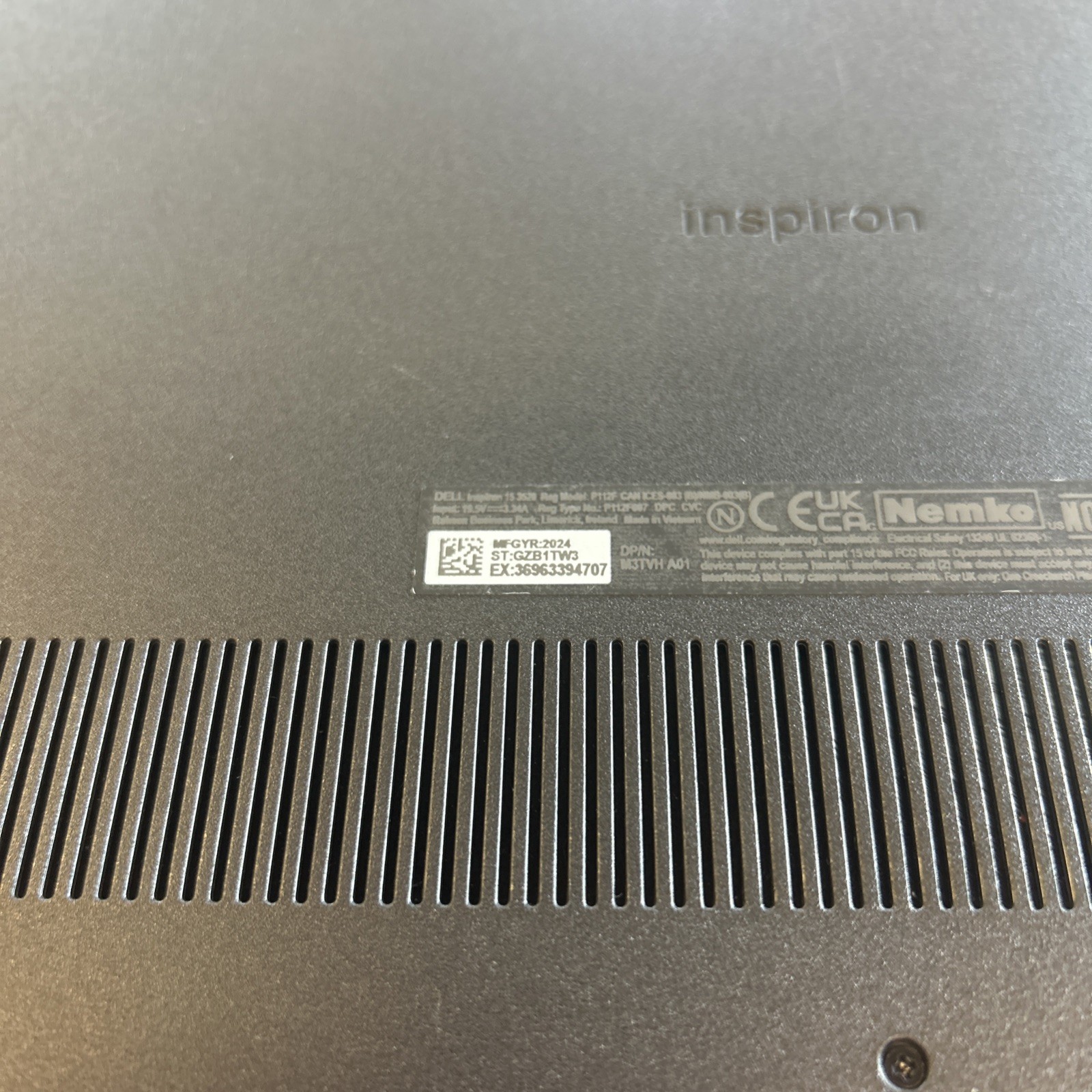 Dell Inspiron 15 3520 i5-1235U, 8GB RAM, 512GB SSD, Touchscreen W11 Home