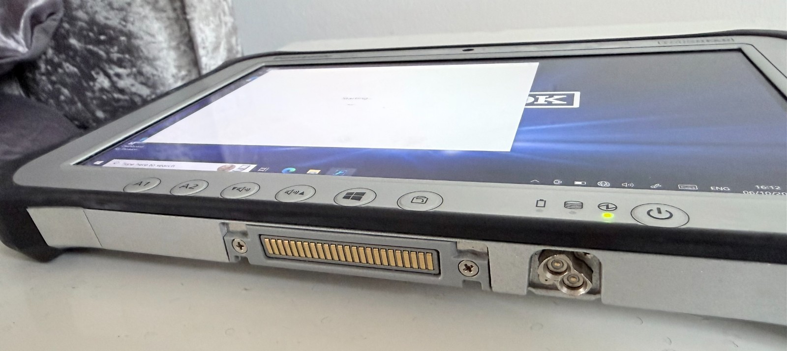 PANASONIC TOUGHPAD FZ-G1 8 GB LAN RJ45 Diagnostic Tablet I5 5th Gen Stylus Strap