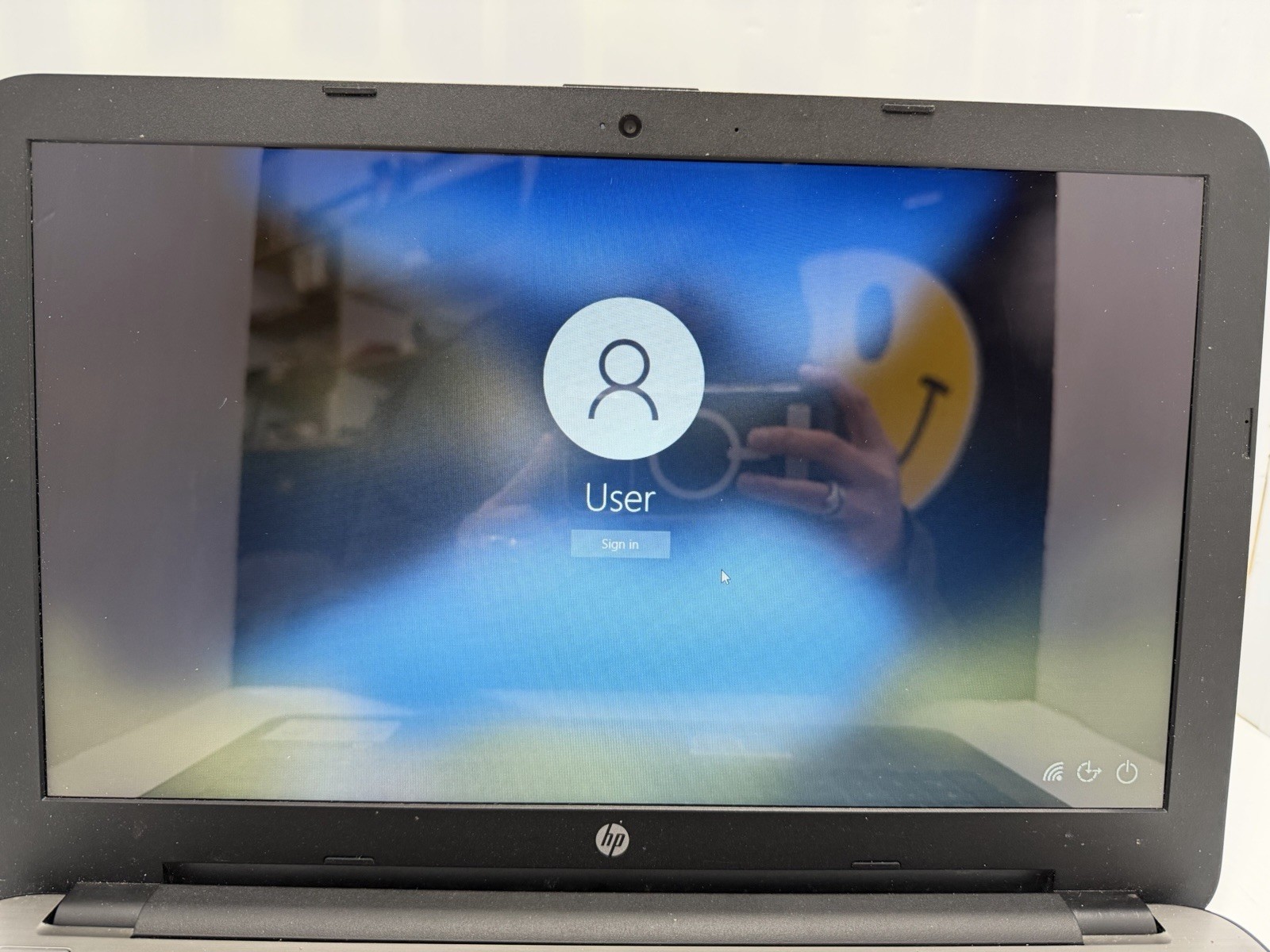 HP 15-BA030NR 932GB 6GB RAM 1007MB AMD Radeon R5 Graphics A8-7410 APU @ 2.20GHz