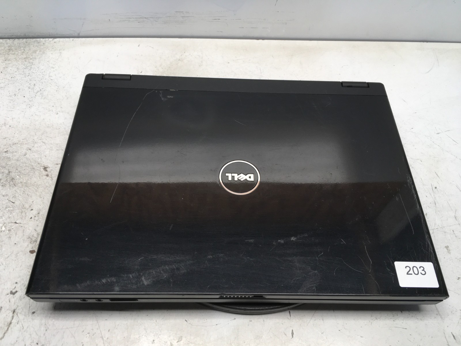 Dell Vostro 1720 Intel Core 2 Duo P7570 2.26GHz 4 GB NO HDD