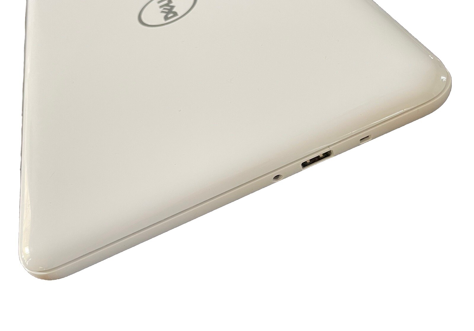 Dell Inspiron P24T Laptop notebook Computer *Parts Only, Read DESC.*
