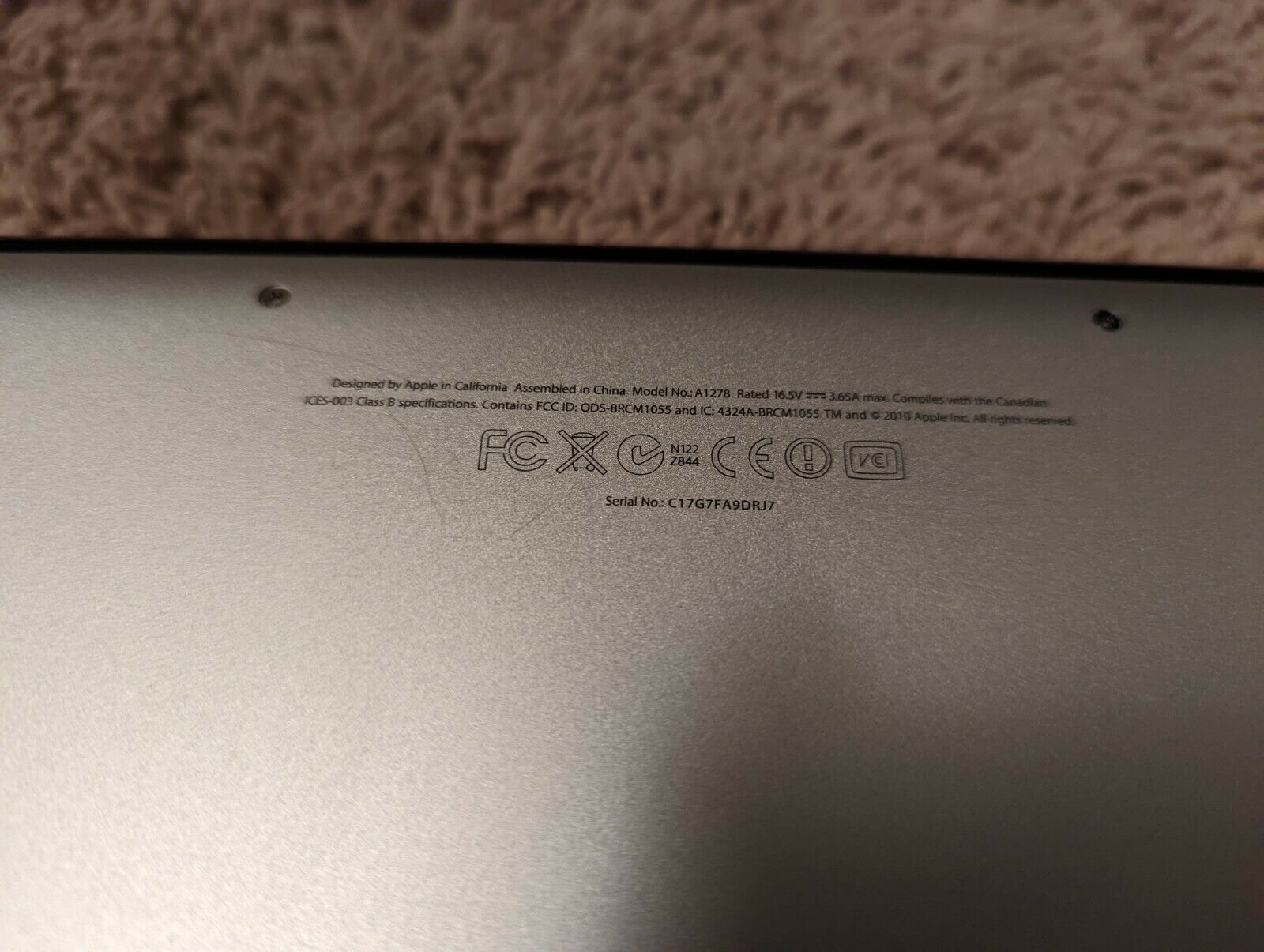 Apple MacBook Pro A1278 i5 13.3″ Laptop – MC700LL/A