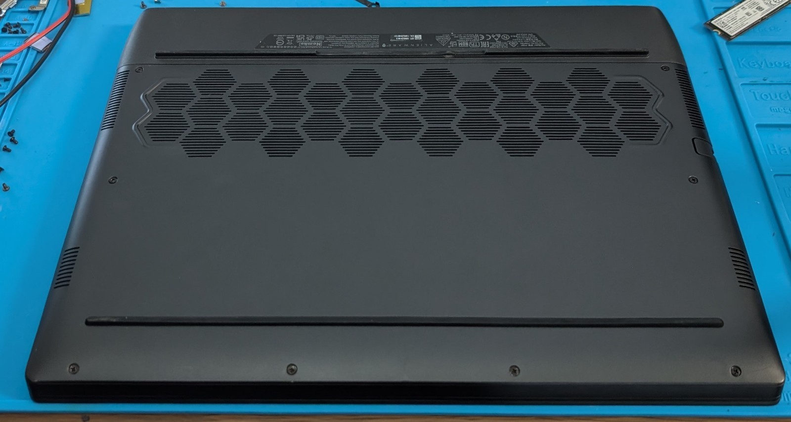 Dell Alienware M15 R5 Ryzen 9 5900HX 32GB 512GB RTX 3070 Win11 Pro