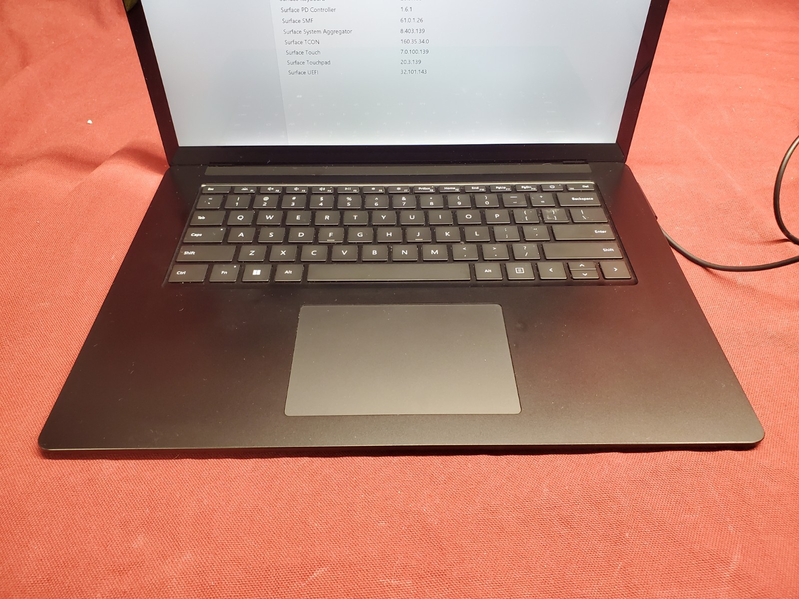 Surface Laptop 4 15″ i7 1185G7 3.00GHz/ 16GB / 512GB SSD #2840