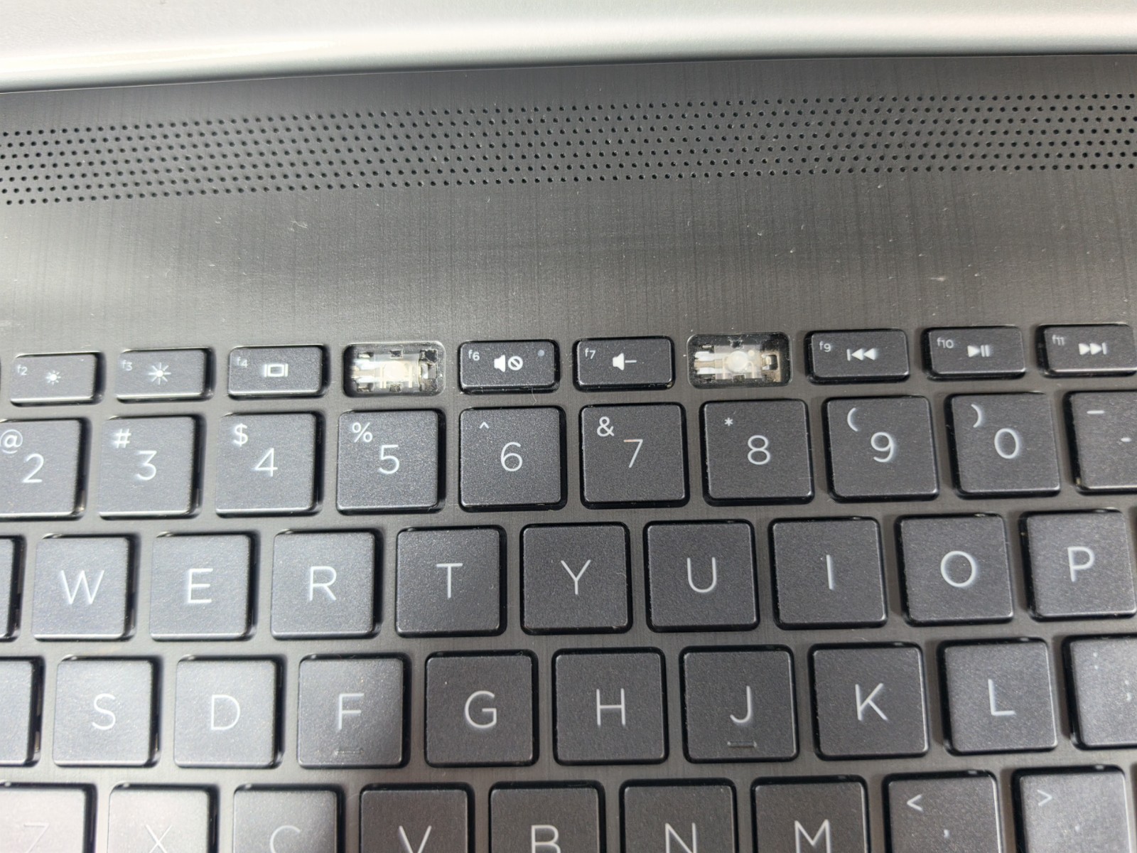 HP Laptop 17-by1xxx 17.3″ i5-8265U 12GB 1TB HDD No OS Motherboard