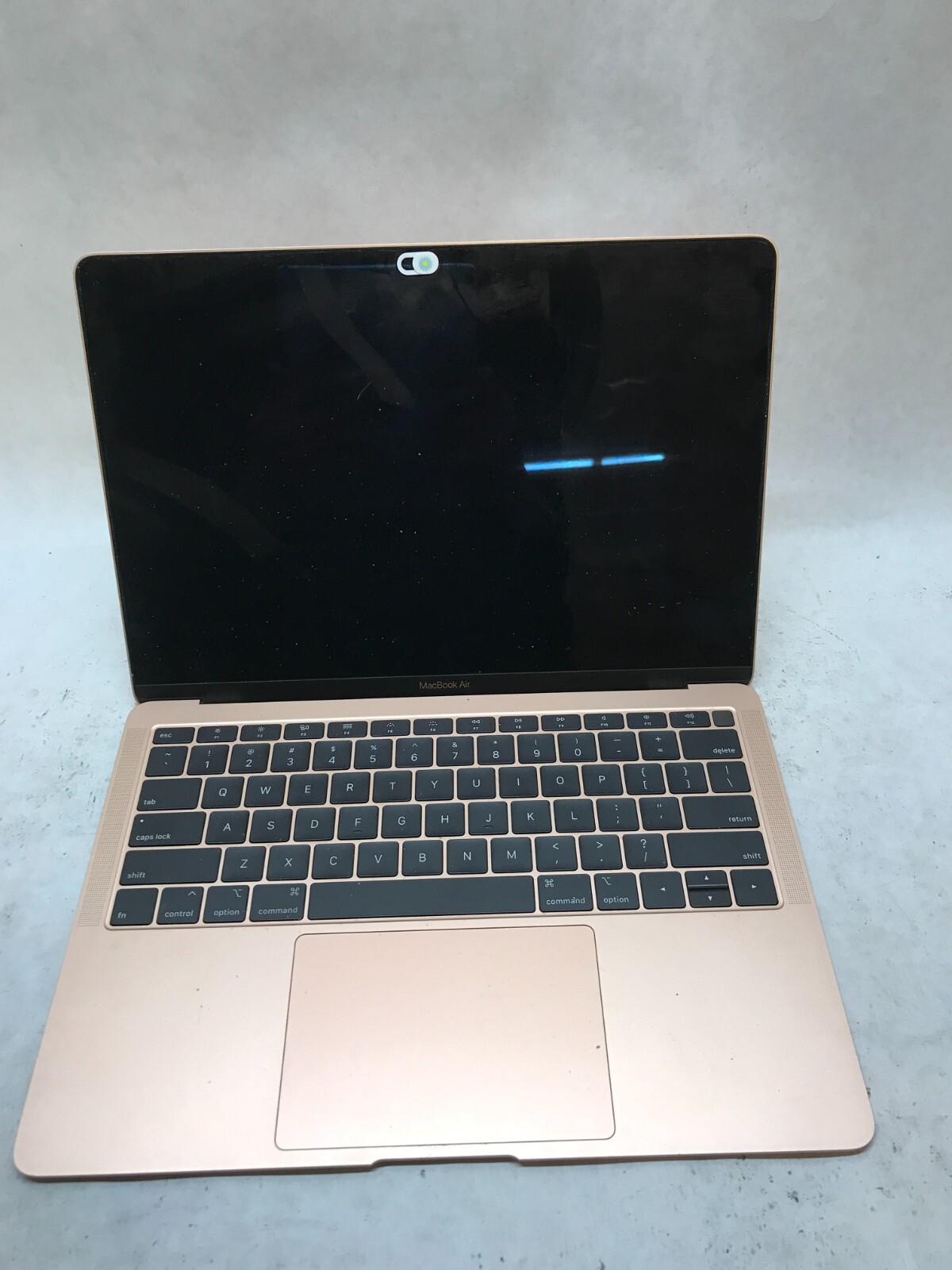 Apple MacBook Pro Touch 2018 A1990 Chassis NO MOTHERBOARD For Parts/Repair – DW