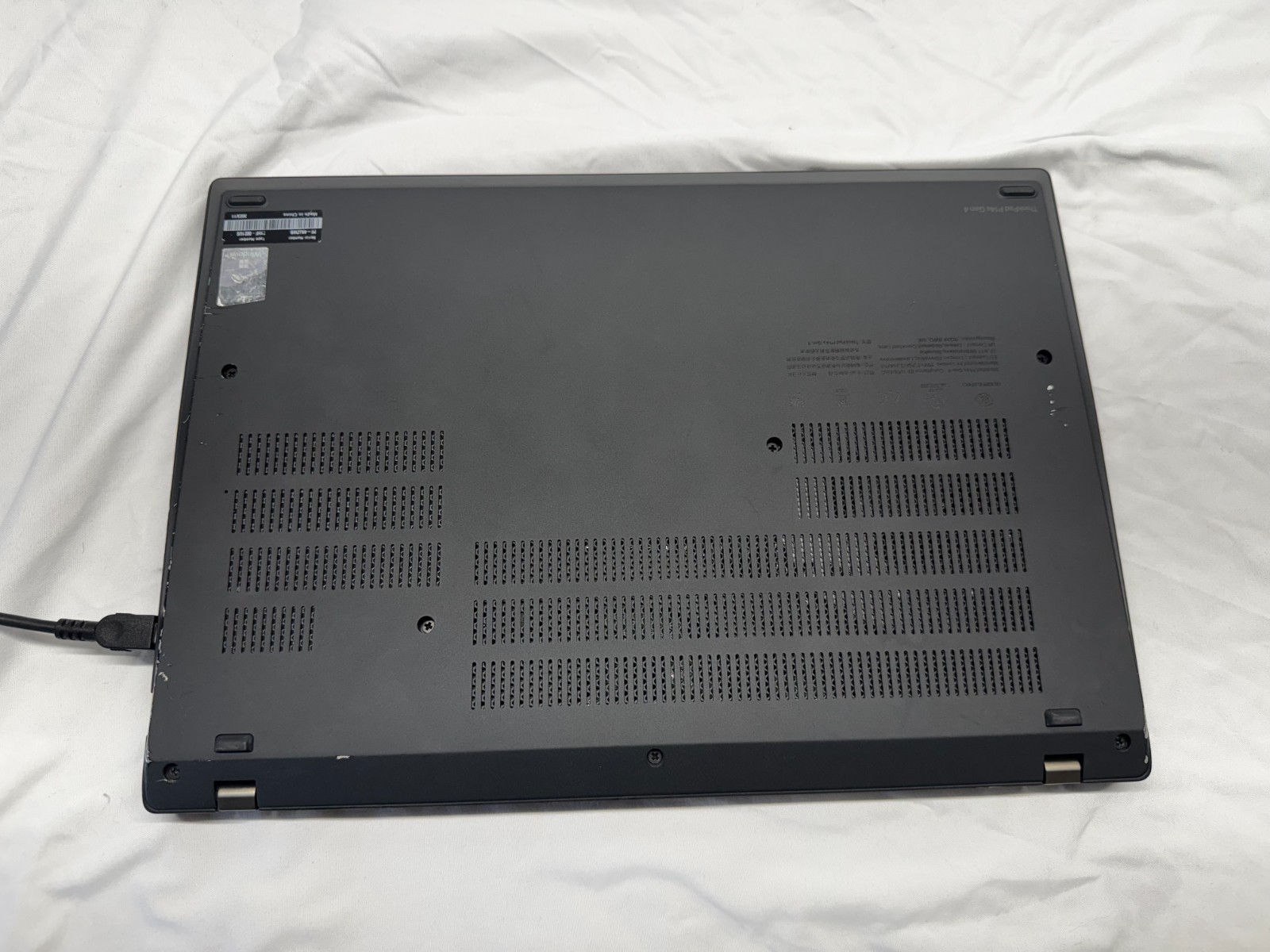 Lenovo ThinkPad P14s Gen 4 14″ (512GB SSD, Intel Core i7 13th Gen., 5.00 GHz,…