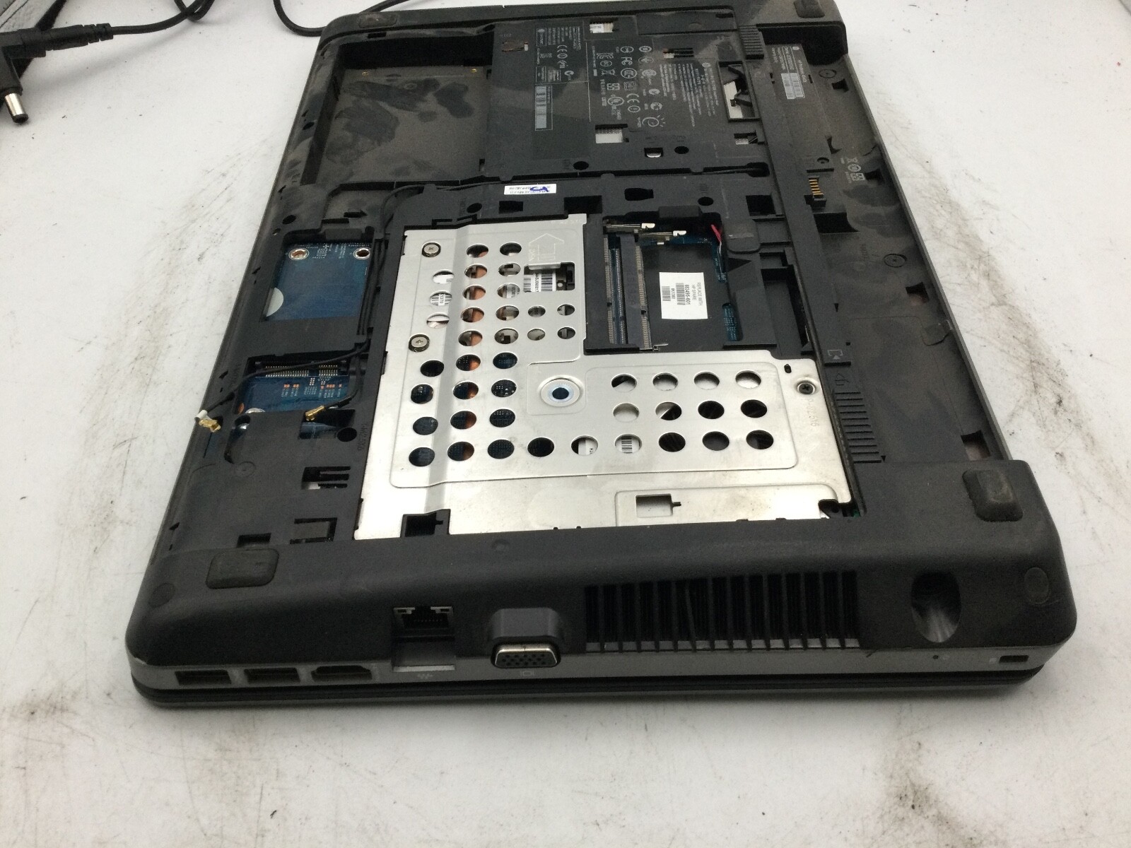 HP PROBOOK 4540S – FOR PARTS – INTEL I3 3RD GEN – NO RAM – 15″ – READ DESC – BB!