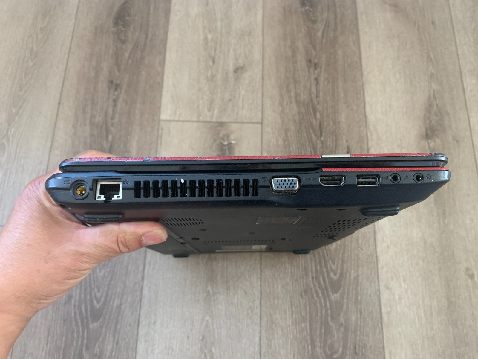 Gateway NV57H62u 15.6″ Intel Pentium B960 2.20GHz 4GB 320GB HDD Win 7 Home