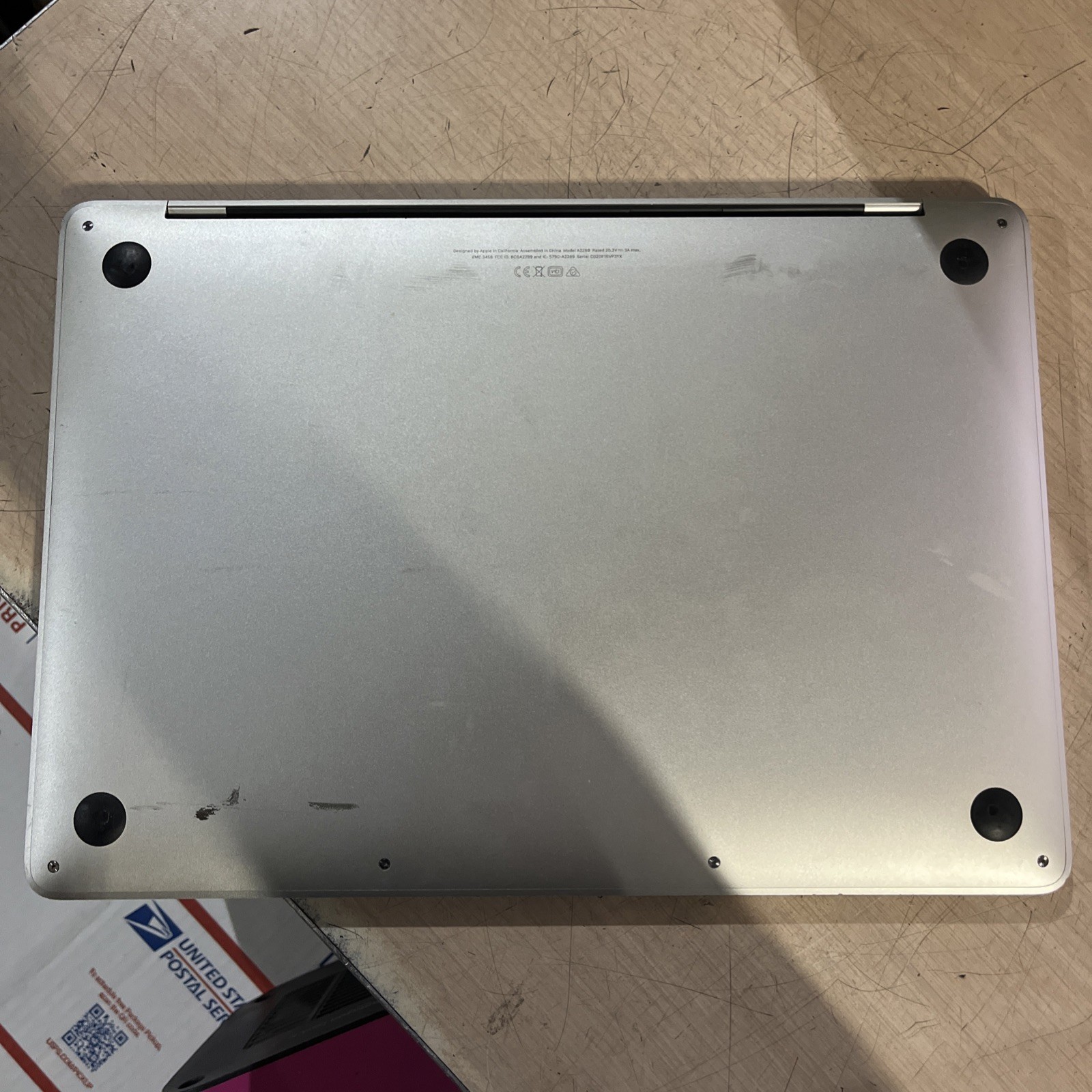 APPLE MACBOOK PRO 13″ 2020 2TB CORE I5-8257U 1.4GHZ 8GB RAM 256SSD