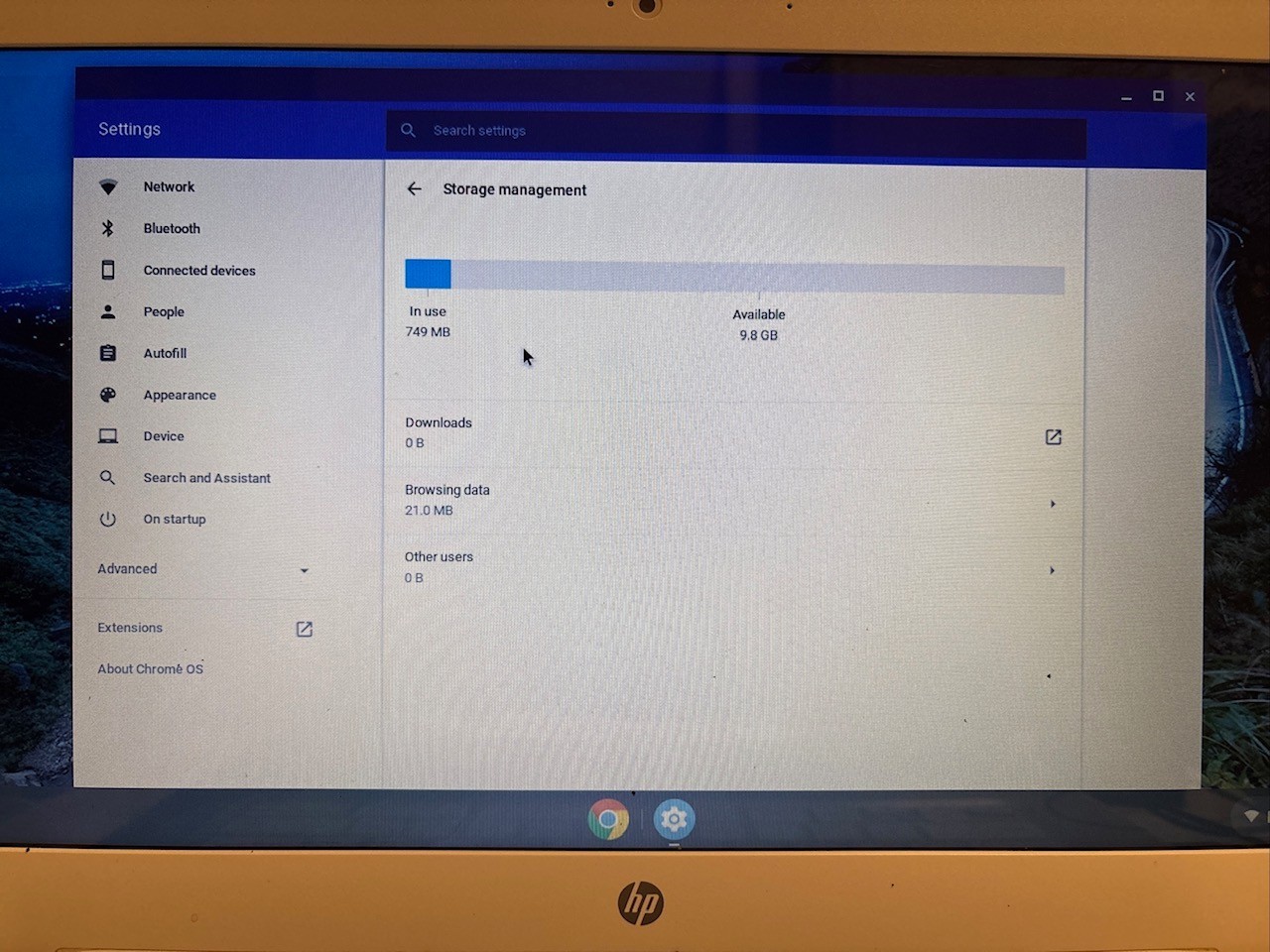 Hewlett-Packard (HP) Chromebook 14 Q029WM 4gb Ram, 16 GD SSD (Read Description)