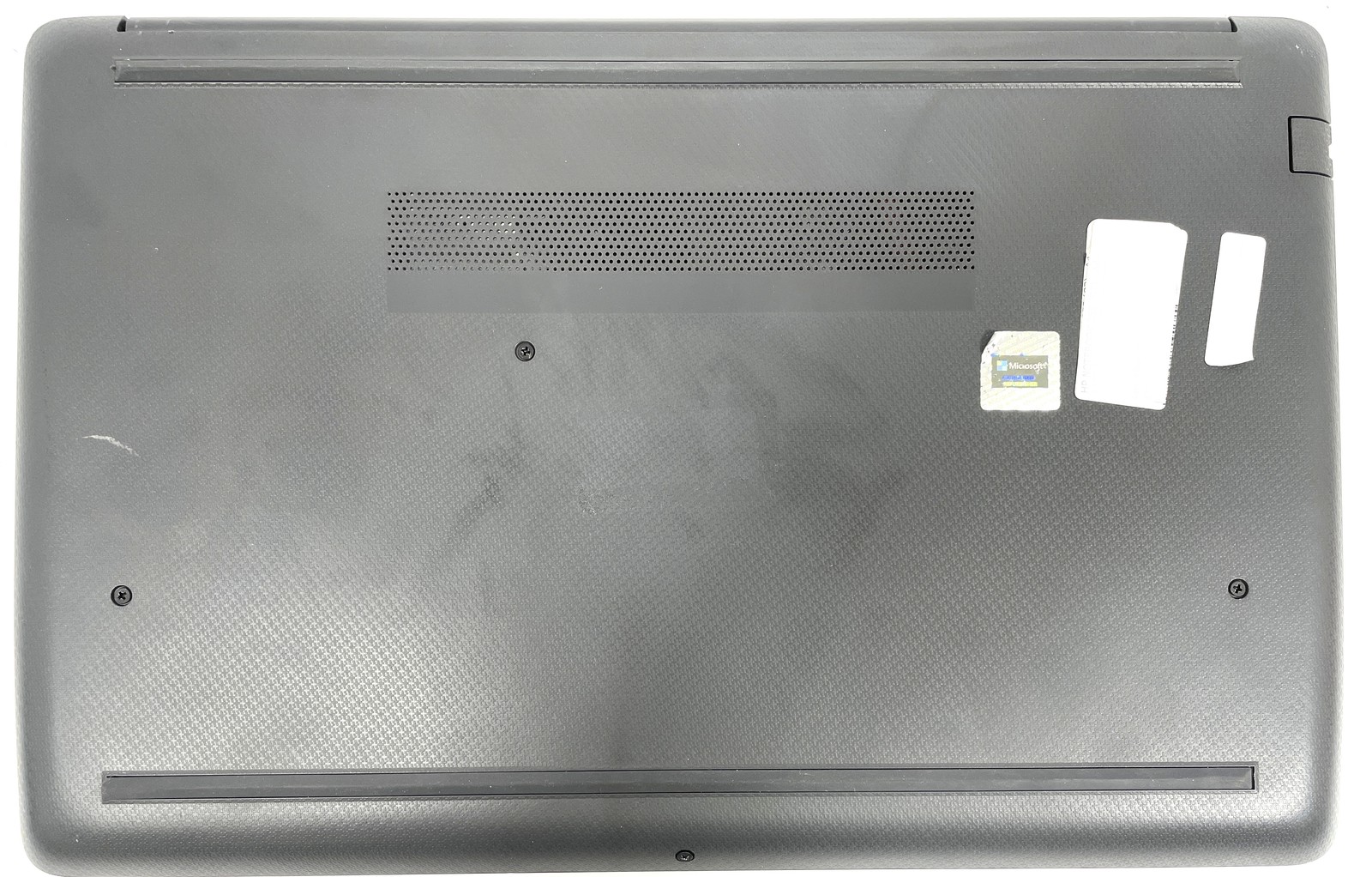 HP NoteBook 255 G7 Laptop A4-9125 256GB SSD 8GB RAM Radeon R3- NO OS