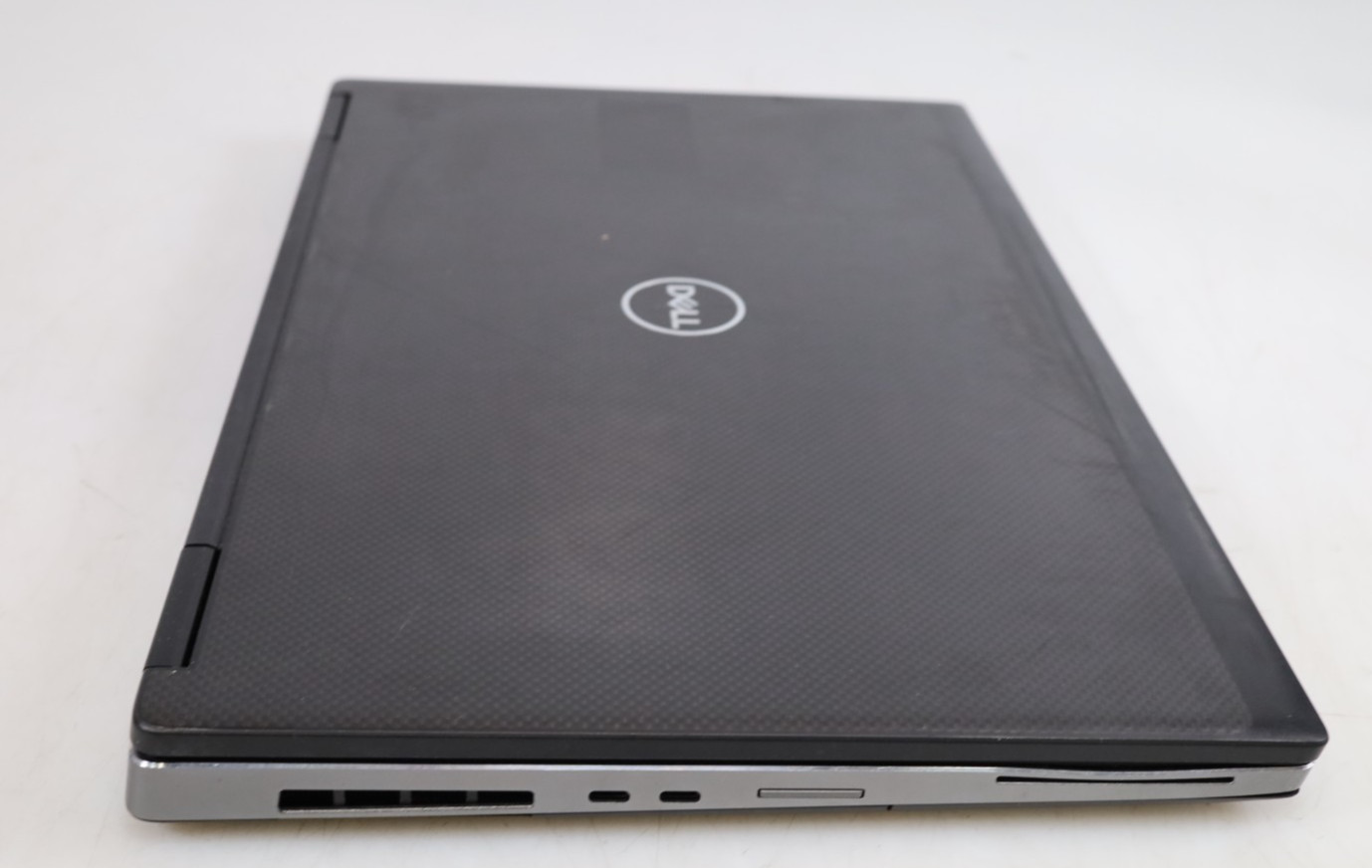 Dell PRECISION 7730 17.1″ Intel i5-8300H 8GB DDR4 No HDD COA OS