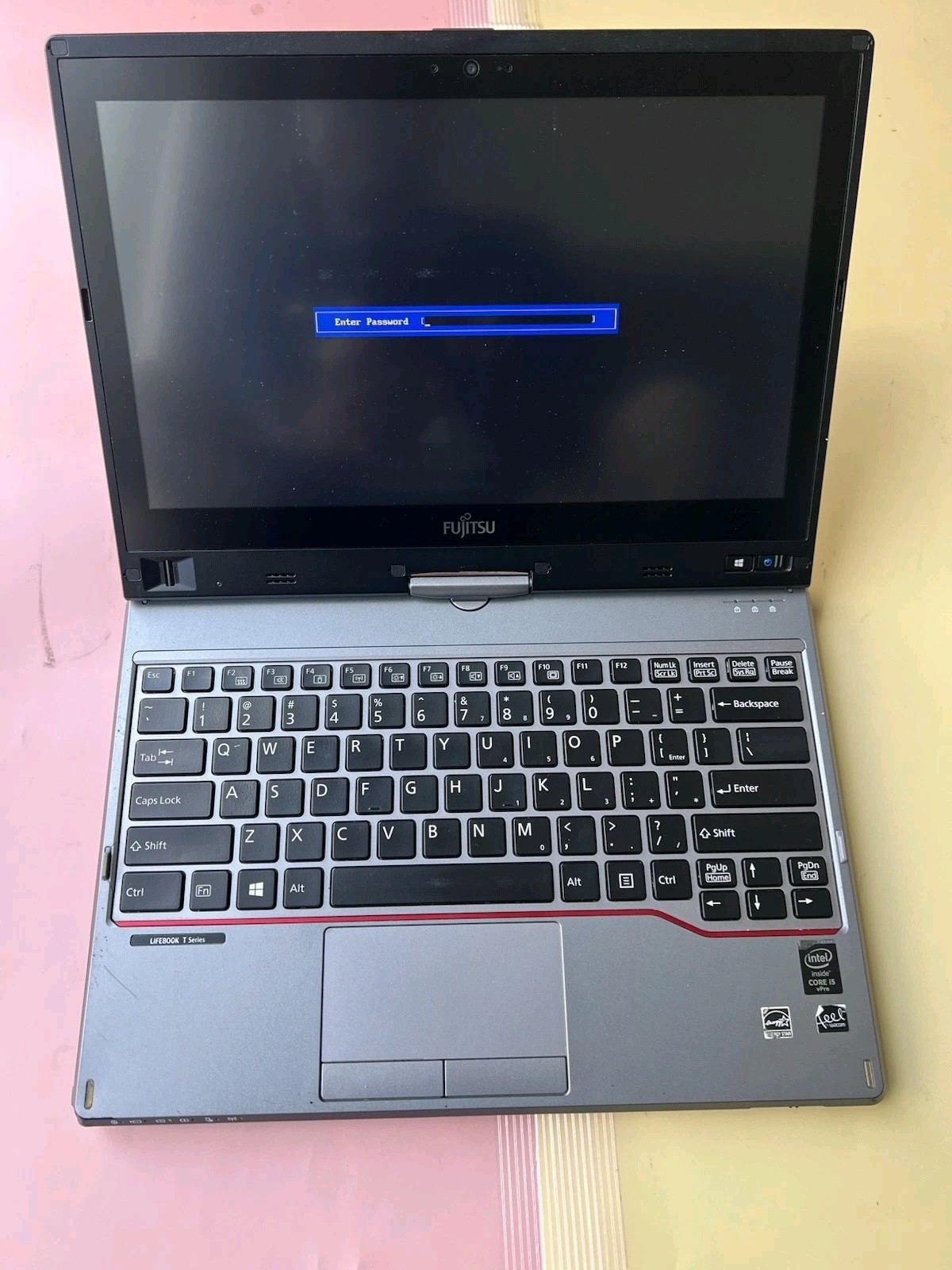FUJITSU LIFEBOOK T725 (2 IN 1) Core i5-5300U 8GB 128GB SSD HDMI TOUCH BLUETOOOTH