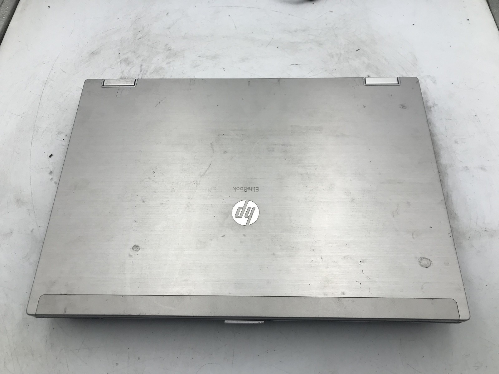 HP ELITEBOOK 8440P – BOOTS TO BIOS – INTEL I5 M520 – NO RAM – 14″ – READ – BB !!