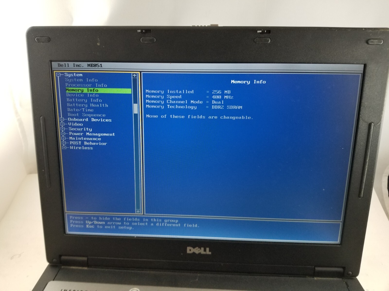 Dell Inspiron B120 Laptop Intel Celeron 1.5GHz 256MB 40GB HDD No OS Read