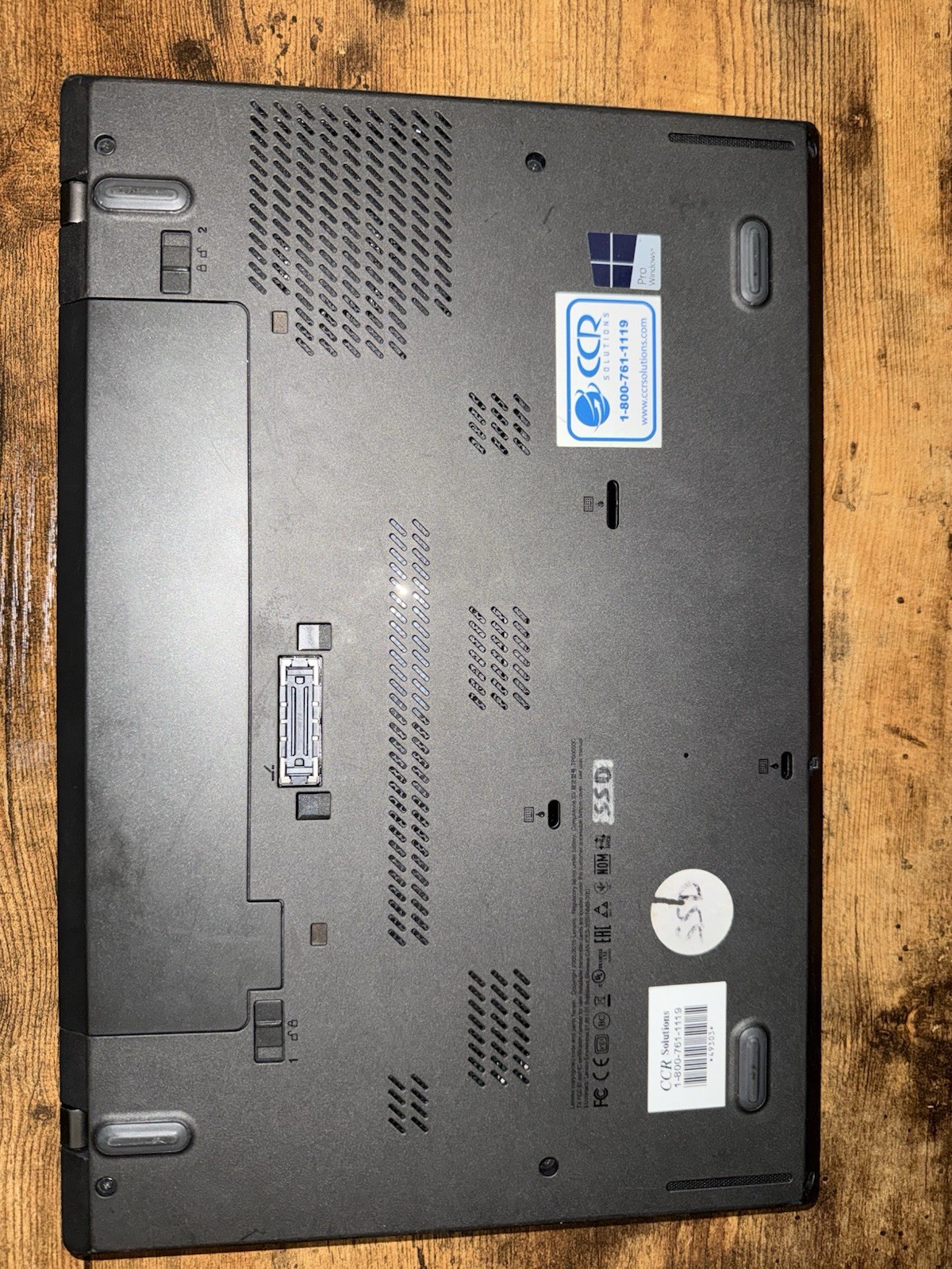 Lenovo ThinkPad T460 14″ | Intel i5-6200U | 8GB RAM | 240GB SSD | Windows 10 Pro