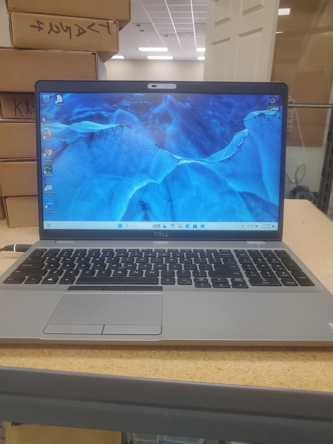 Dell Precision 3550 Laptop – i5-10310U 8GB 256GB SSD 15.6″ 051426-4