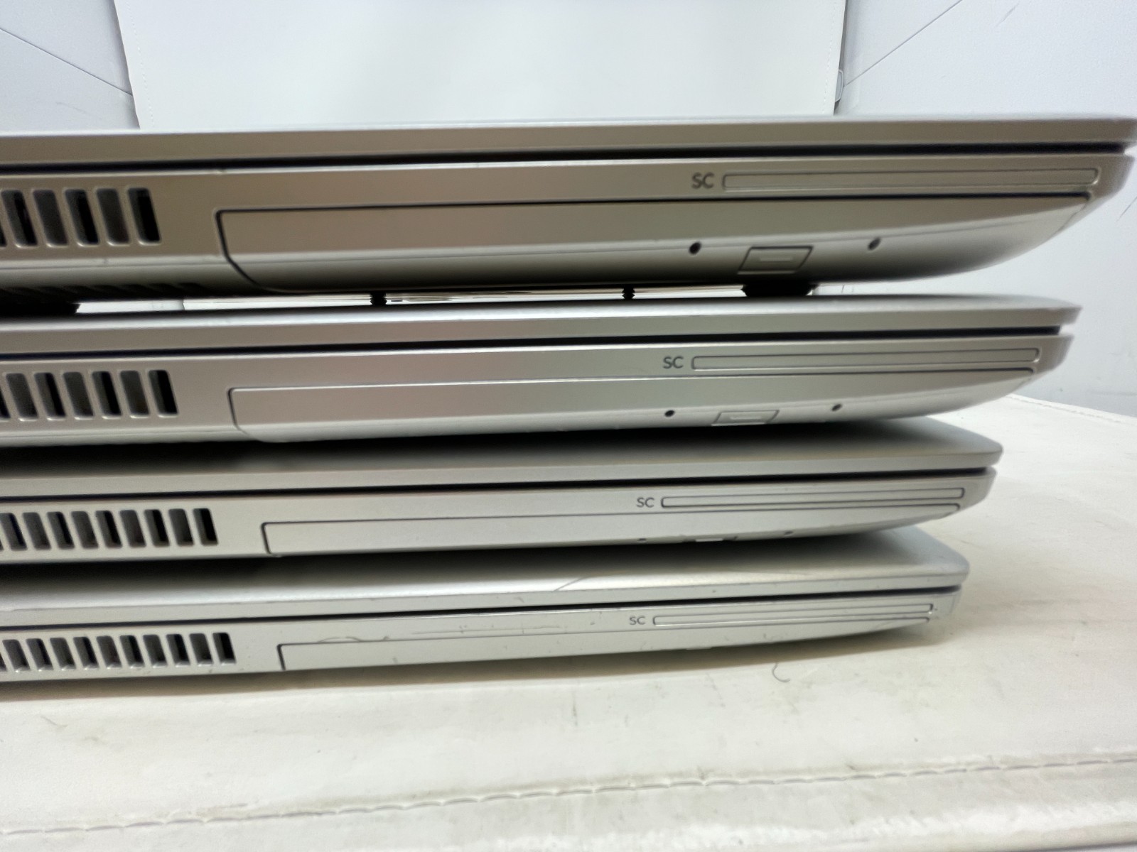 Lot – 4 HP ProBook 650 G4 15.6″ i5-7200U @2.50GHz | 256GB SSD 8GB RAM Win 11 Pro