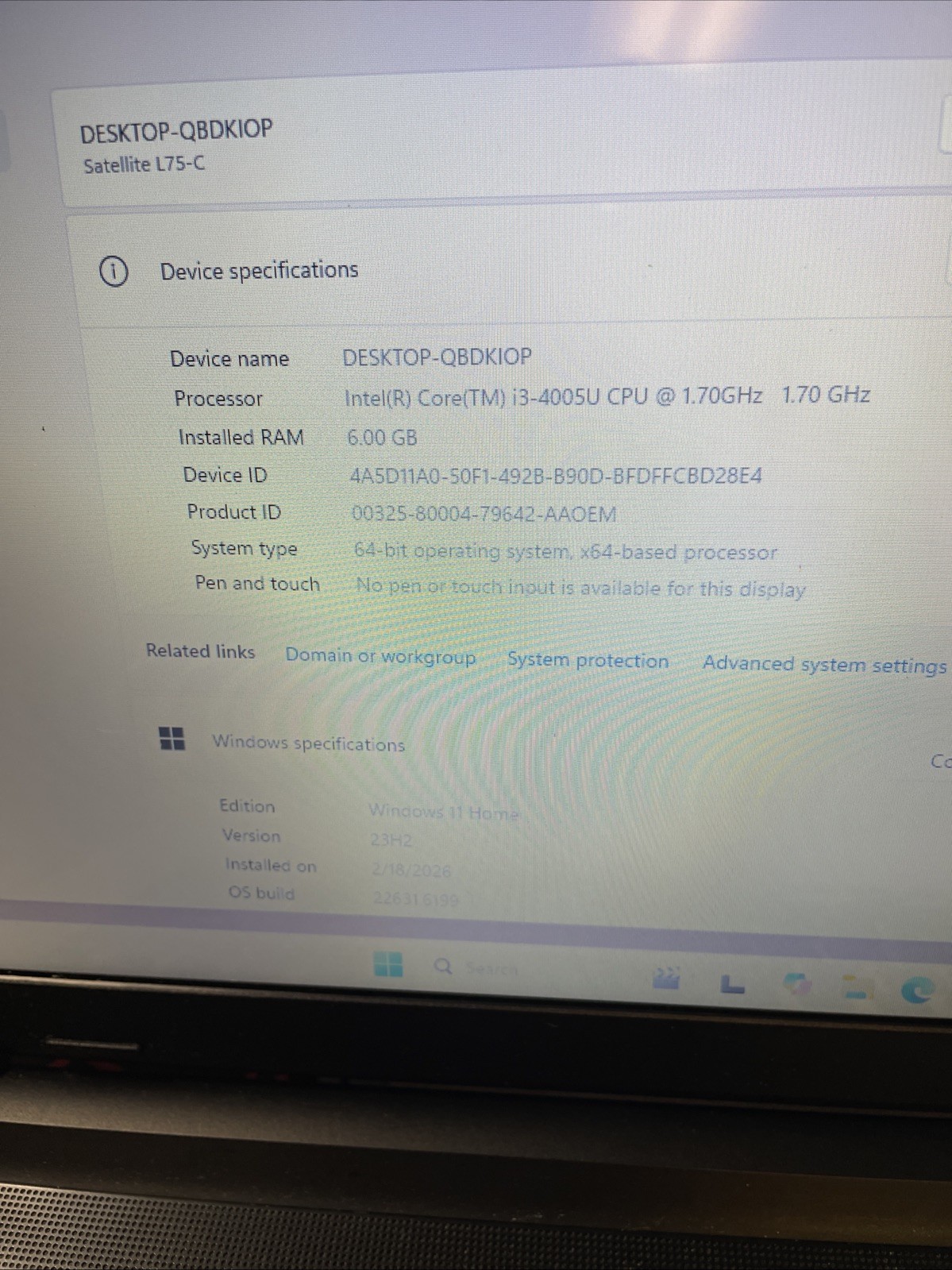 Toshiba Satellite L75-C7250 Intel i3-4005U 1.7GHz 6 GB 500 GB HDD