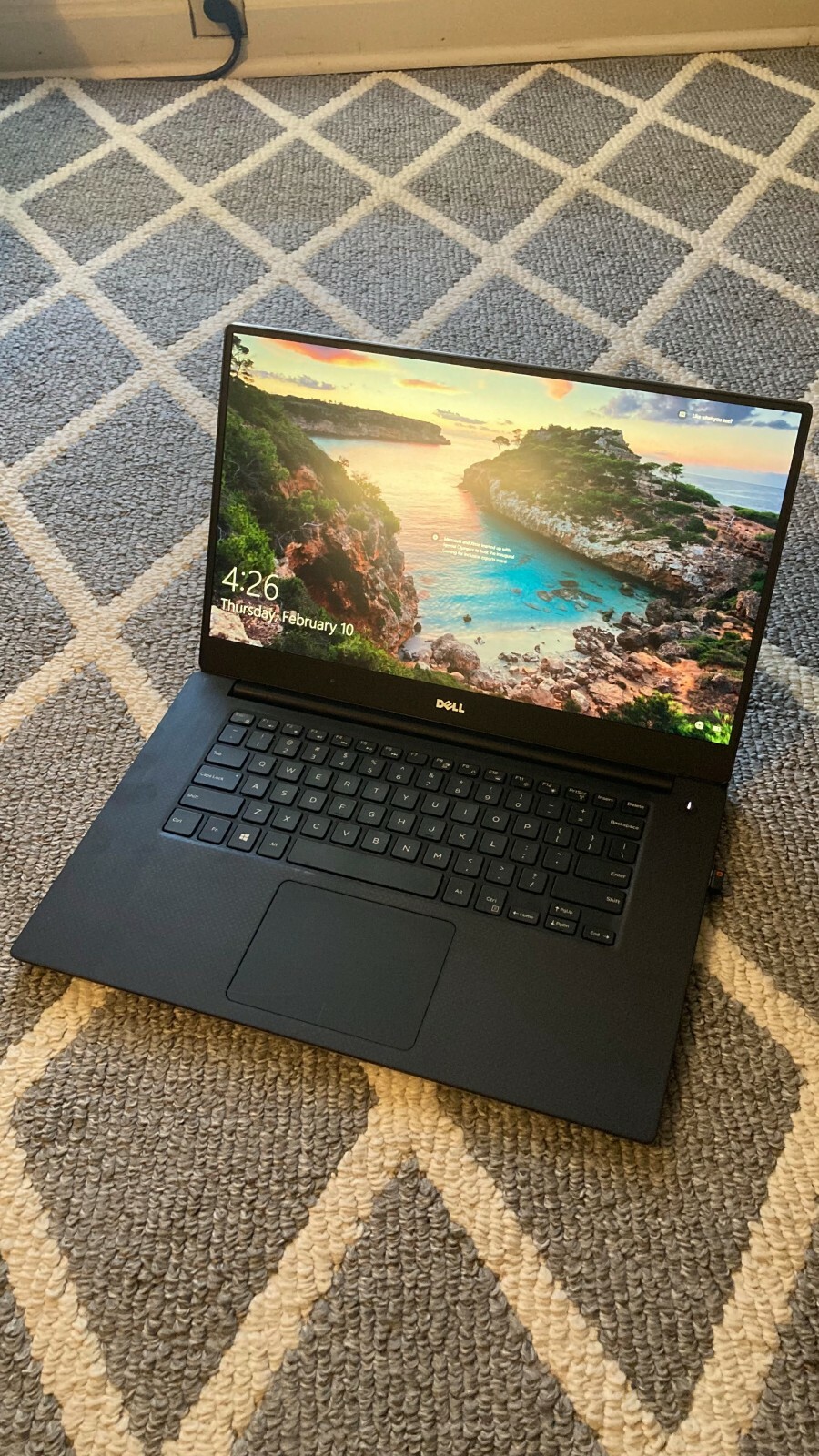 Dell Precision 5520 Intel Core i7-7820HQ 16GB RAM 256 GB SSD NVIDIA M1200