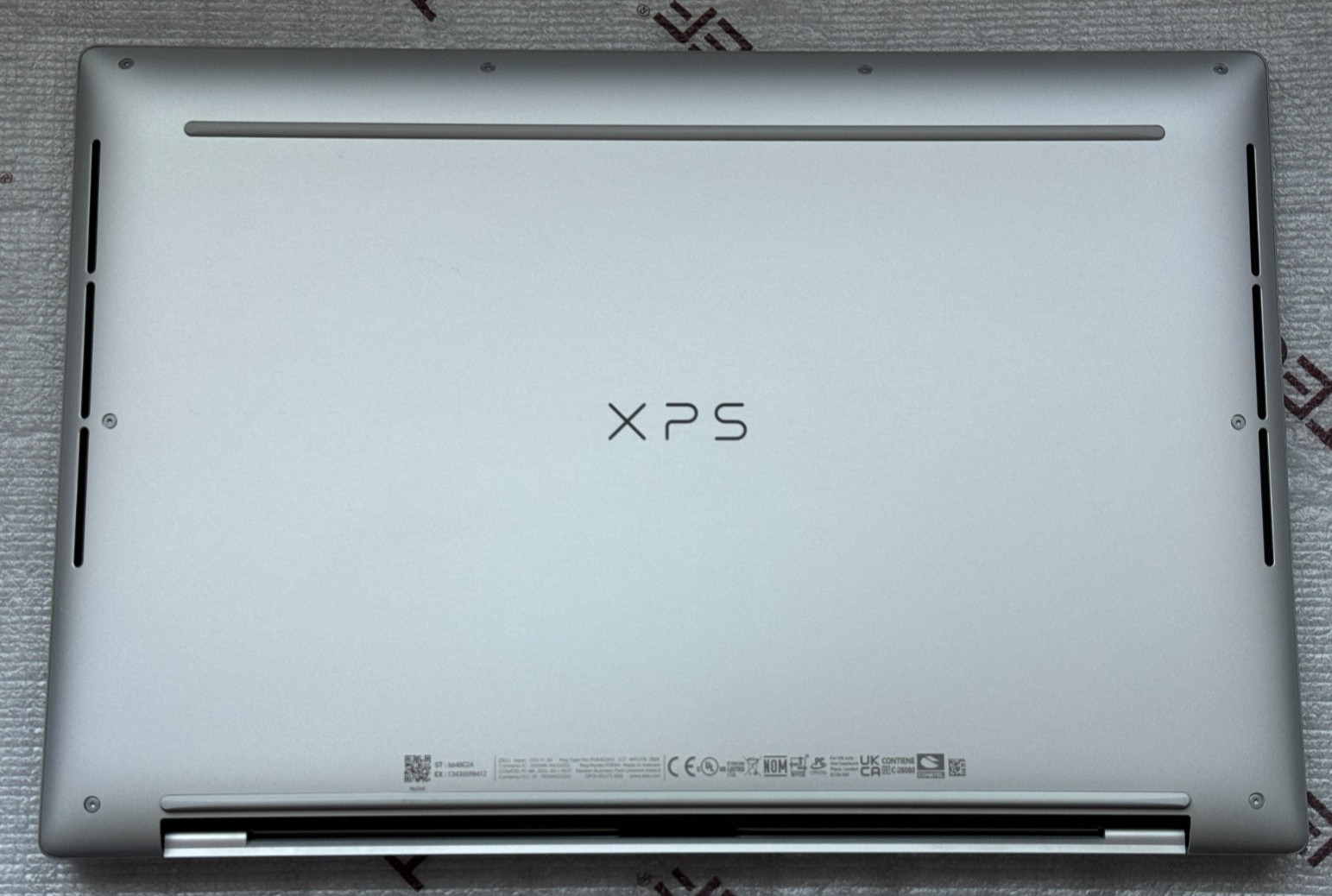 Dell XPS 14 9440 14.5″ 3.2K OLED Touch Laptop Core Ultra 7 155H 32GB RAM 1TB SSD