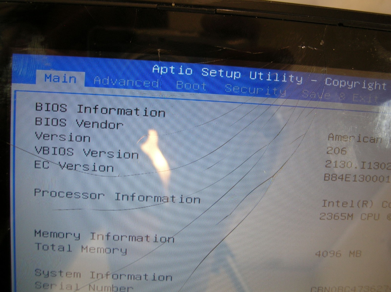 Asus Q200E Intel i3-3217U 1.8GHz 4 GB NO HDD Cracked Touch Screen