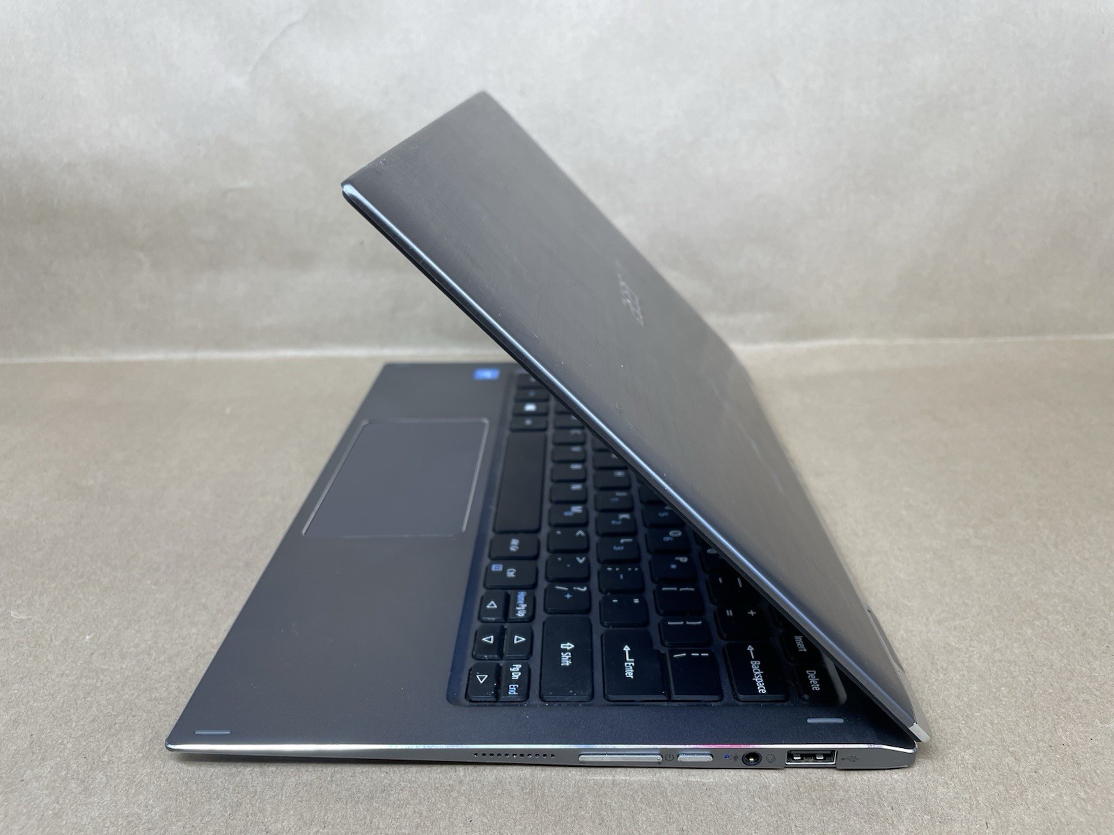 Acer Spin 1 SP111-33 11.6″ Celeron N3350@1.10GHz 4GB 32GB SSD Win10