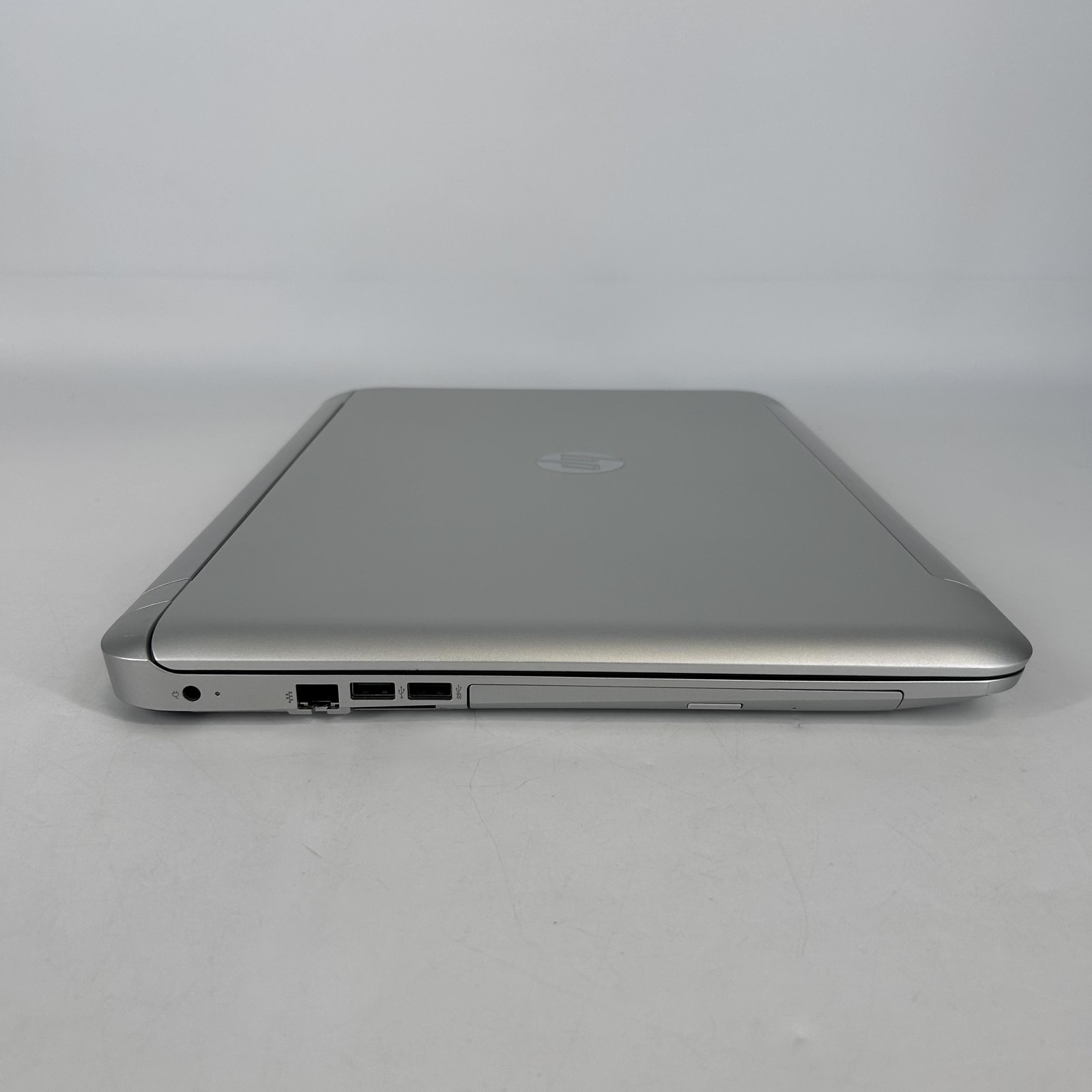 HP ENVY Notebook 17 FHD i7-7500U 2.70GHz 16GB 1TB HDD NVIDIA 940MX Excellent