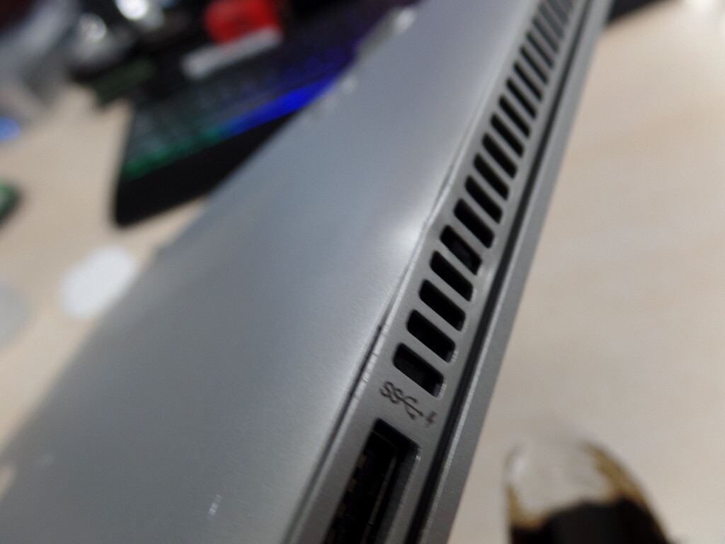 Awesome HP EliteBook 830 G6 i5-8365U 16GB 256GB SSD Win10 Non-Touch Screen Lapto