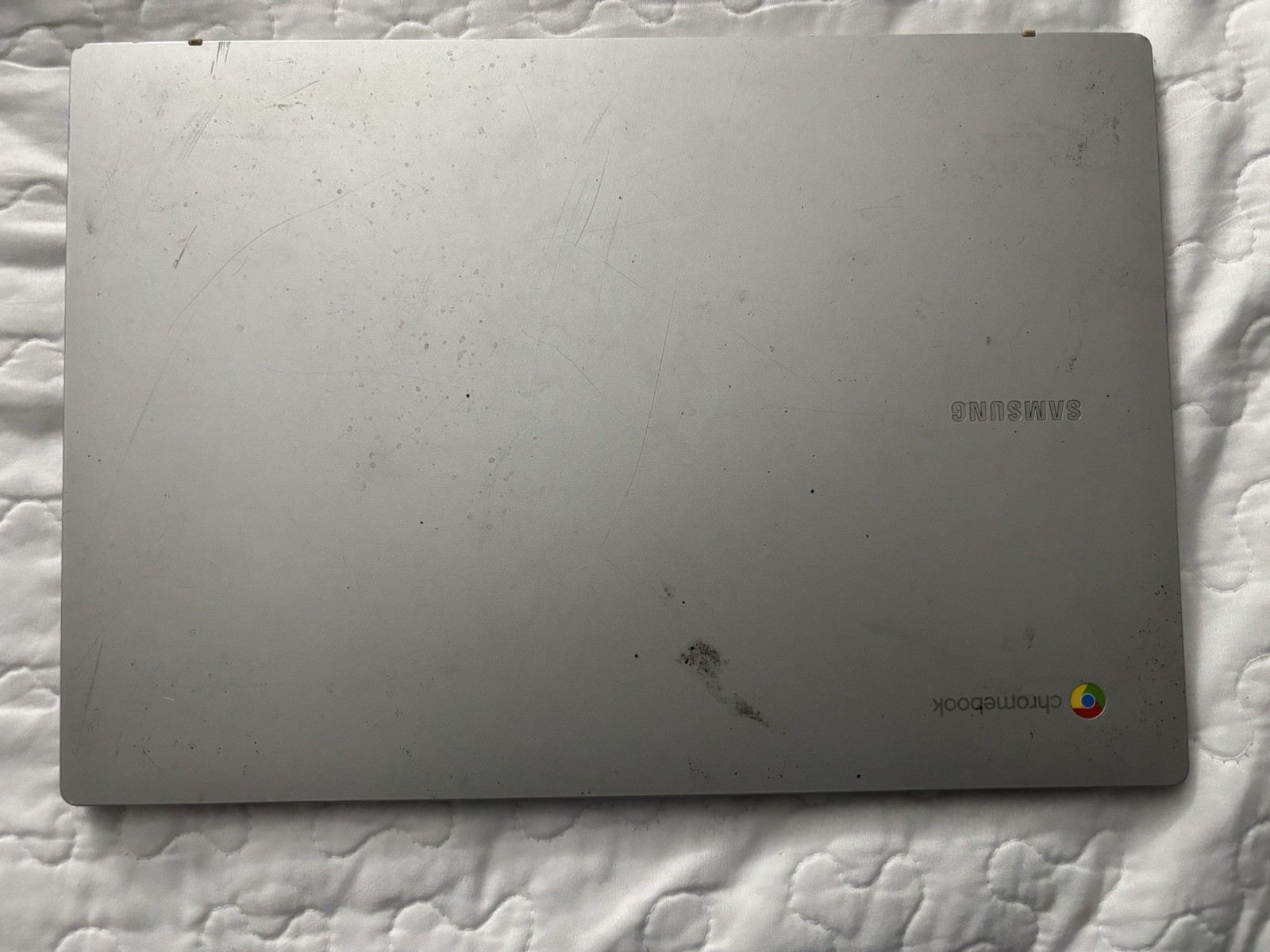 Samsung Galaxy Chromebook Go, Broken Display, Functioning Backlight
