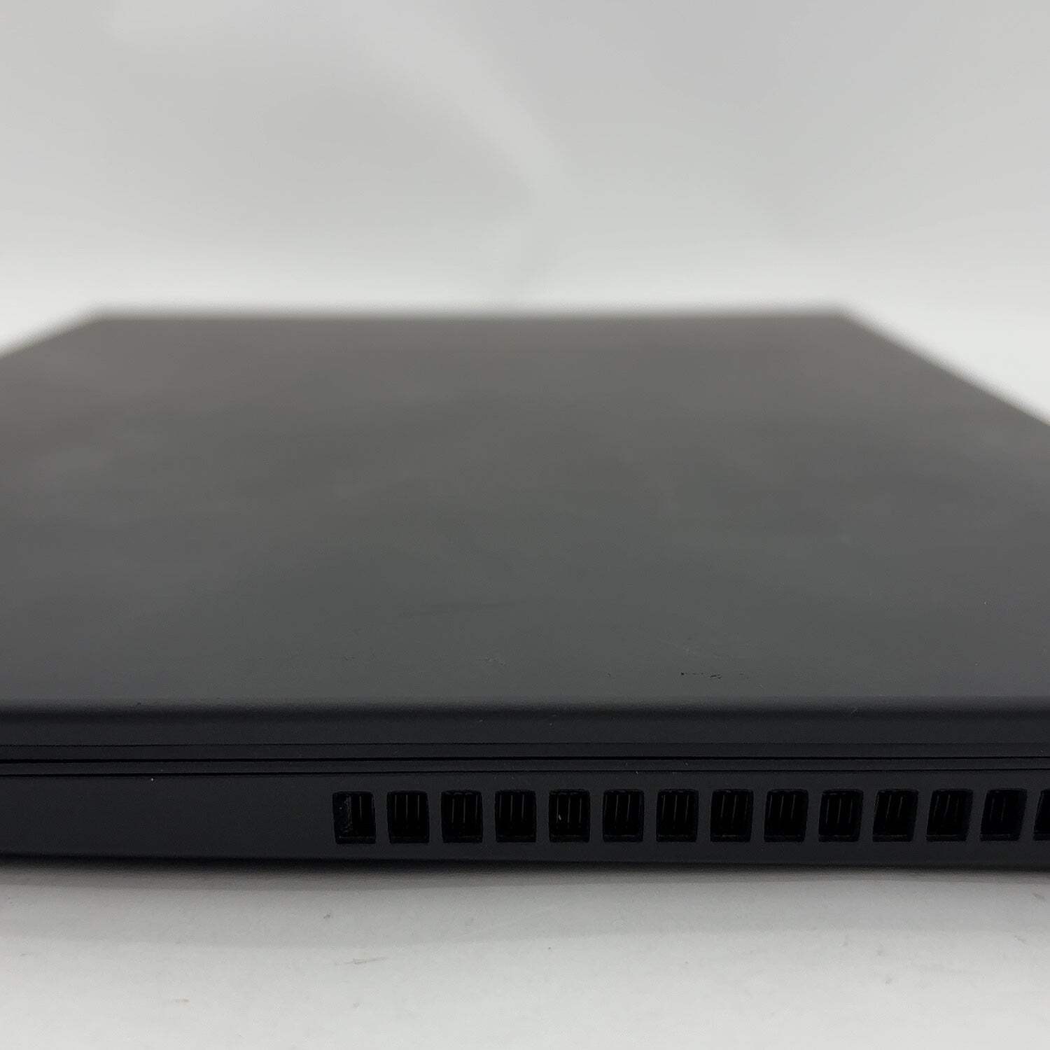 Lenovo ThinkPad P53s 20N7S1MR01 15.6″ i7-8665U 1.9GHz 48GB Ram 512GB SSD